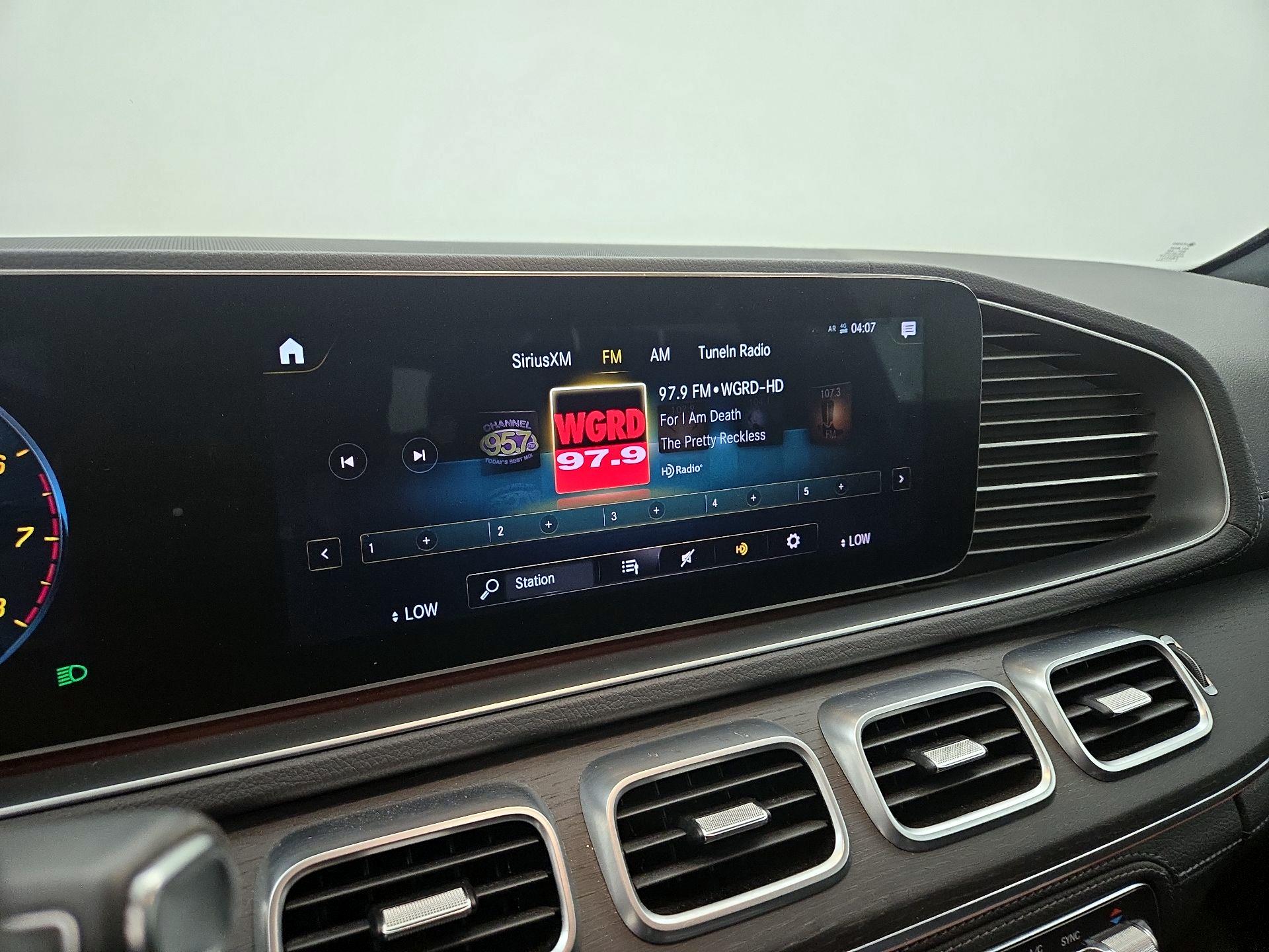 Thumbnail: 2020 Mercedes-Benz GLE - 16