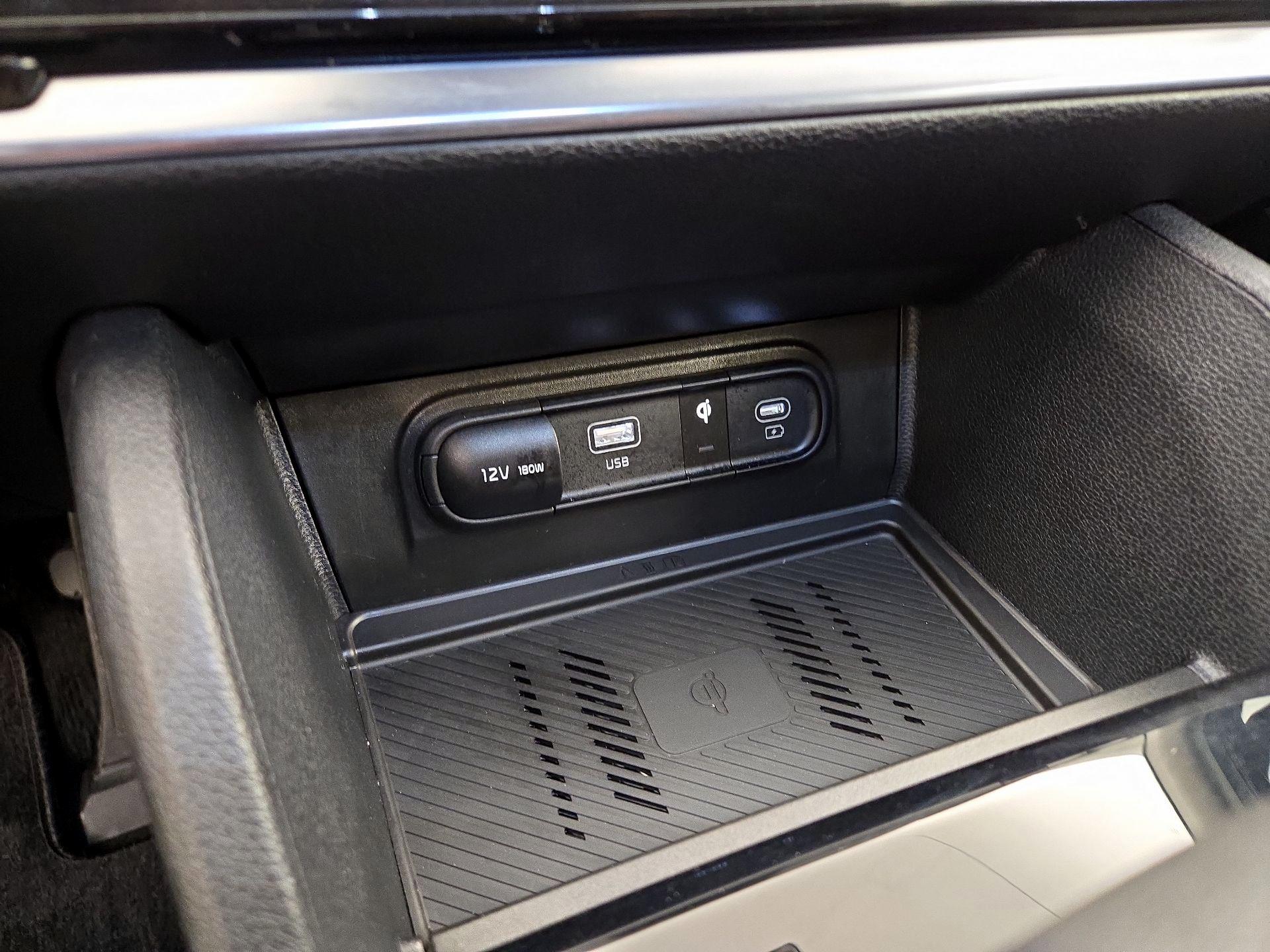 Thumbnail: 2025 Kia Sportage - 19