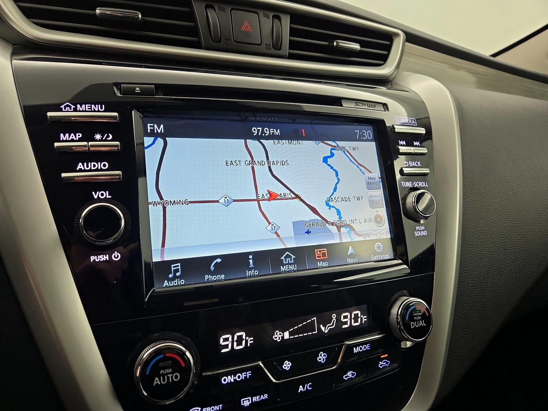 Thumbnail: 2016 Nissan Murano - 14