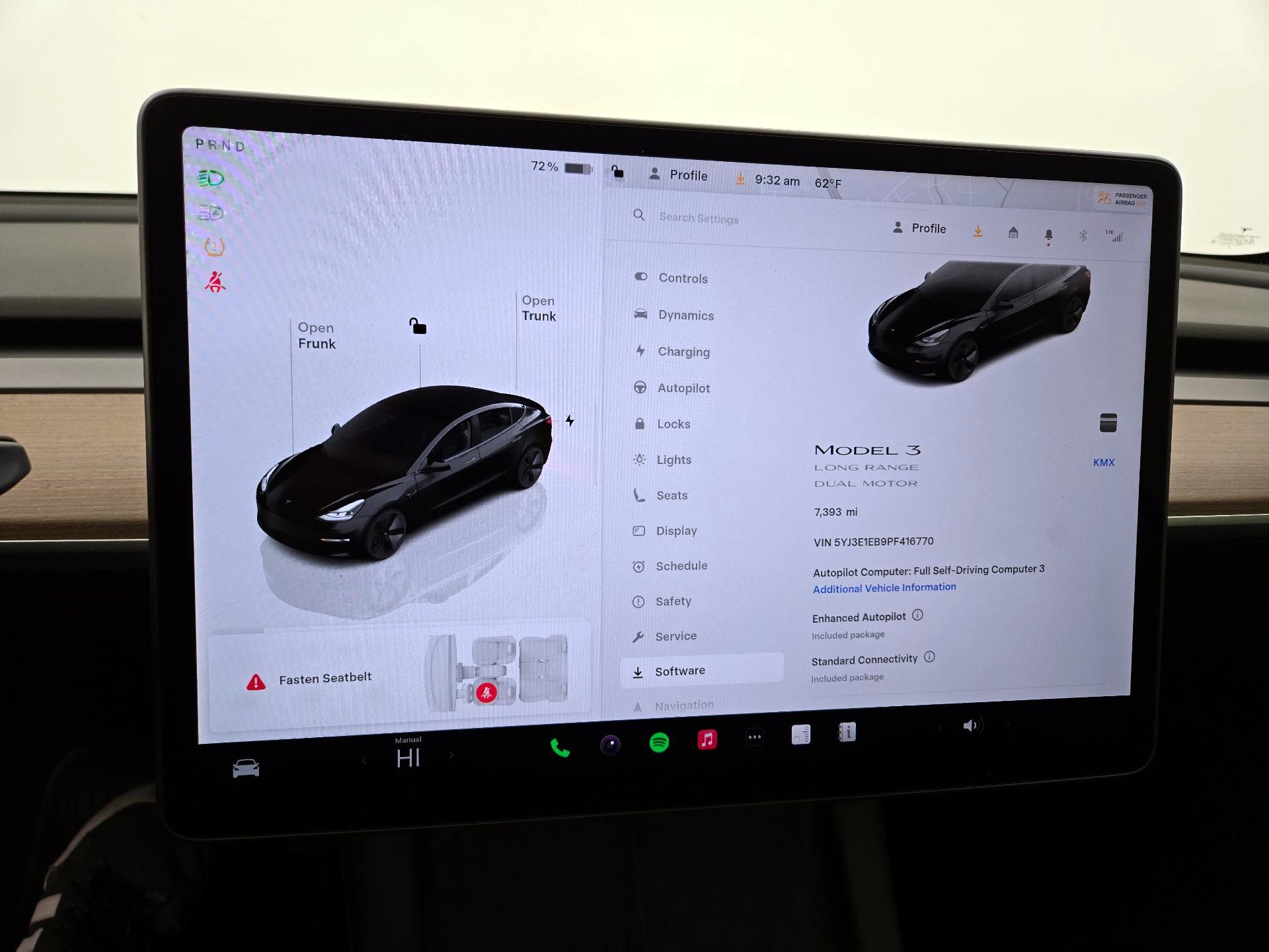 Thumbnail: 2023 Tesla Model 3 - 14