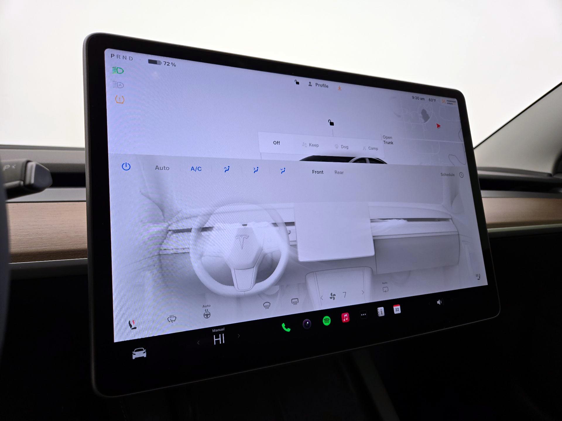 Thumbnail: 2023 Tesla Model 3 - 17