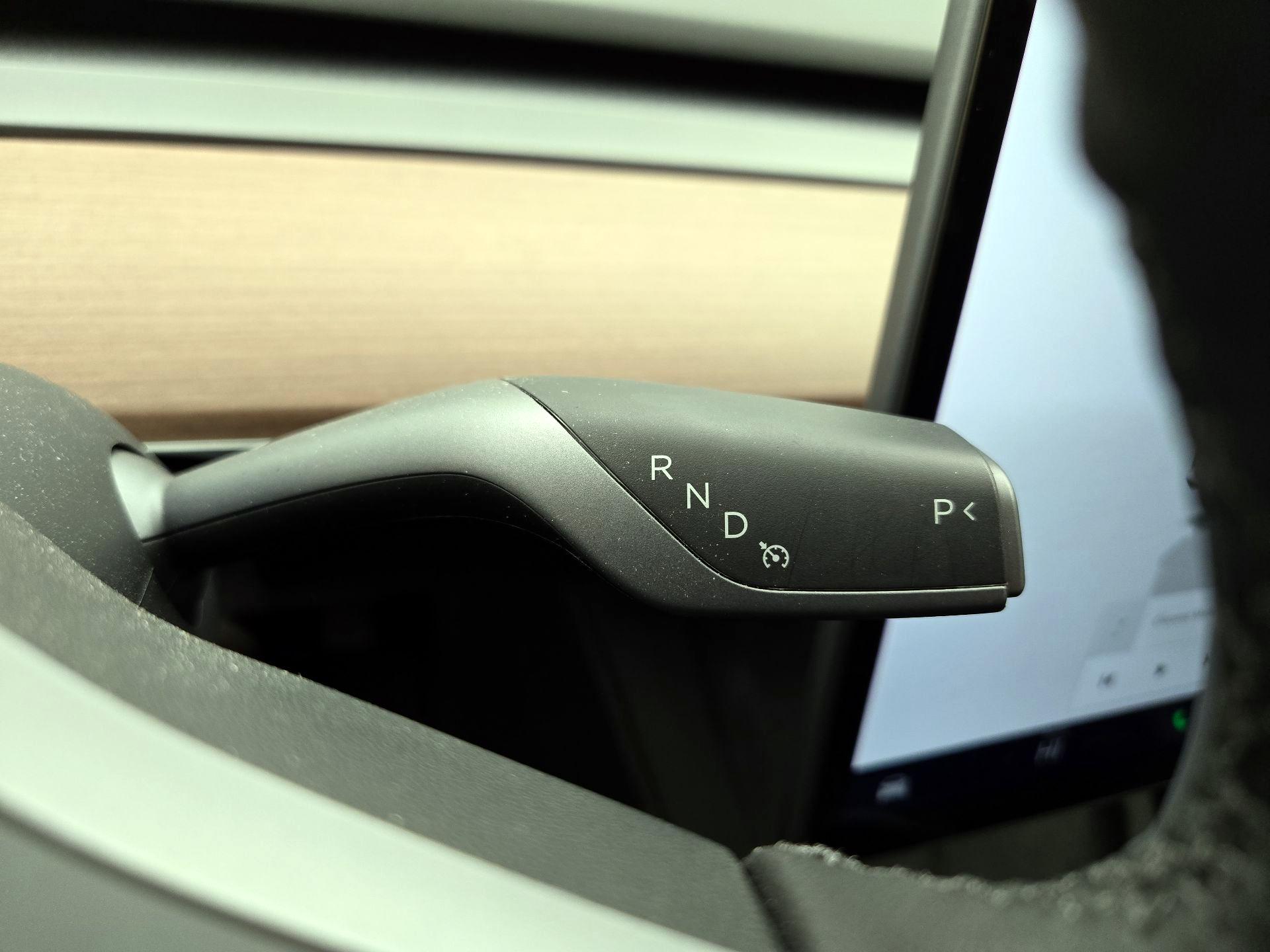 Thumbnail: 2023 Tesla Model 3 - 18