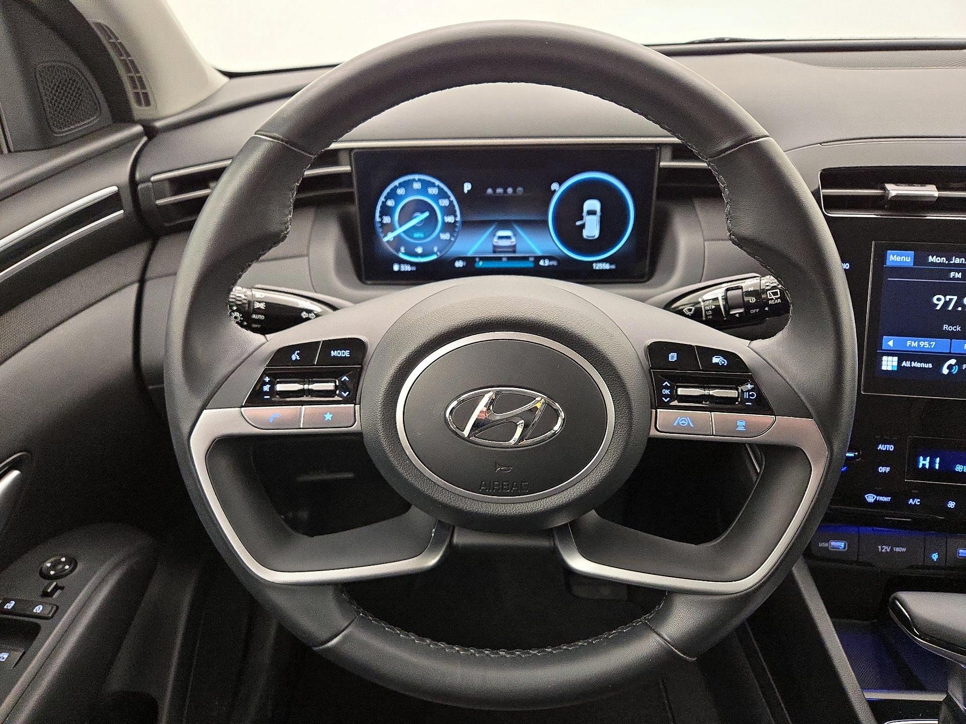 Thumbnail: 2023 Hyundai Tucson - 10