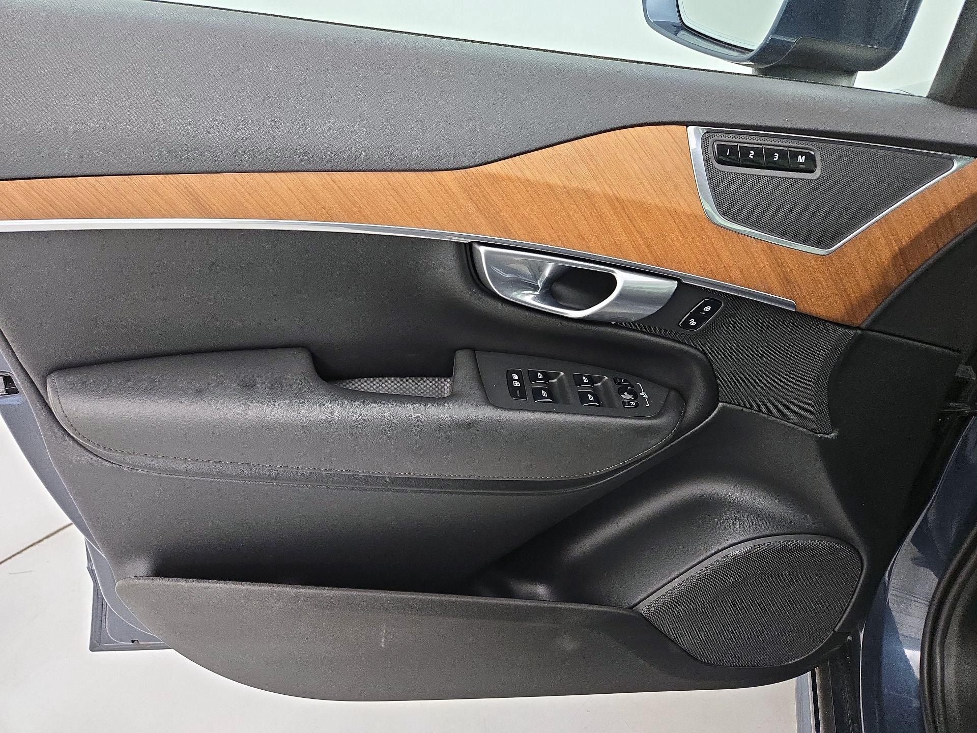 Thumbnail: 2024 Volvo XC90 - 12