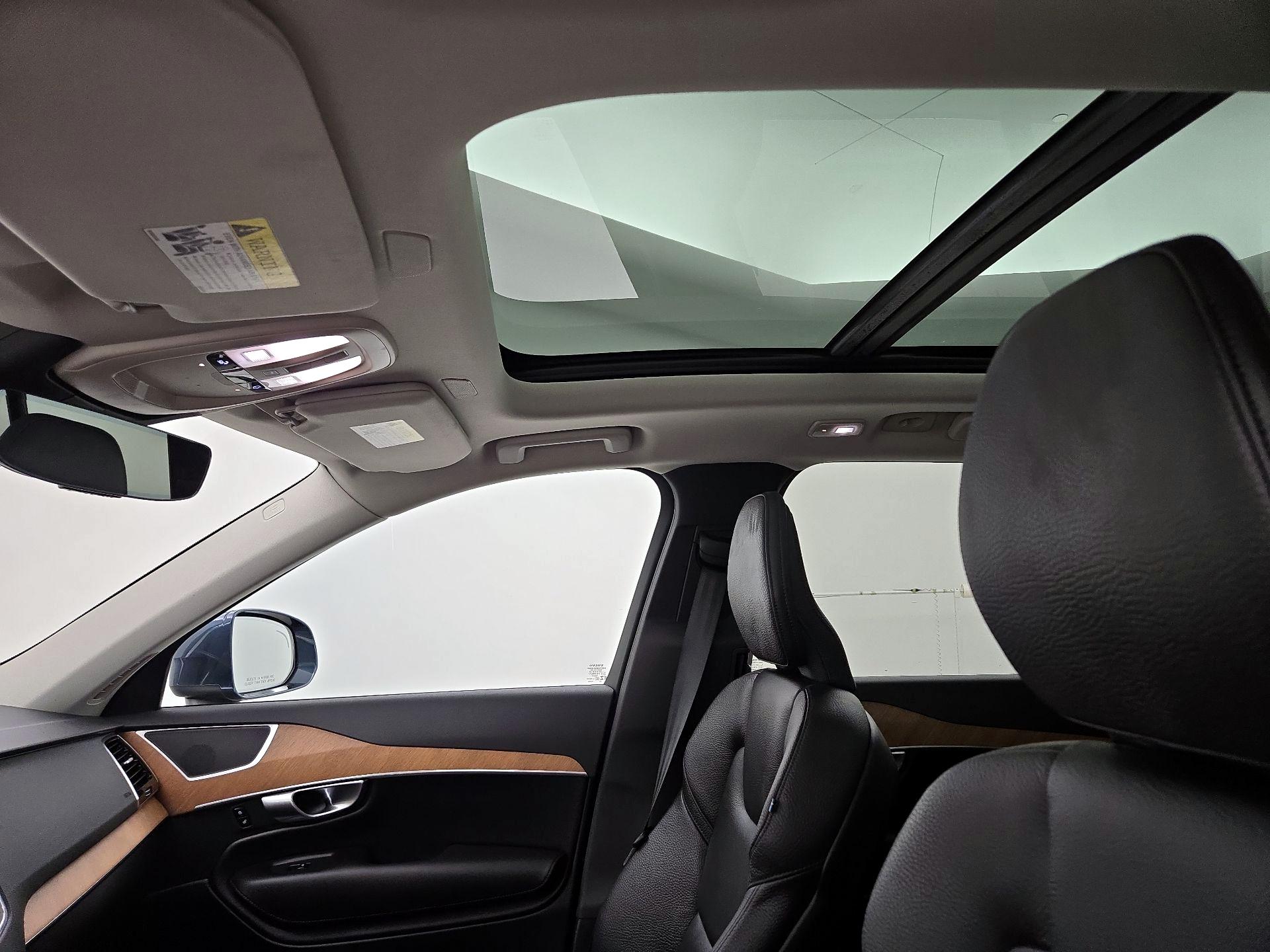 Thumbnail: 2024 Volvo XC90 - 20