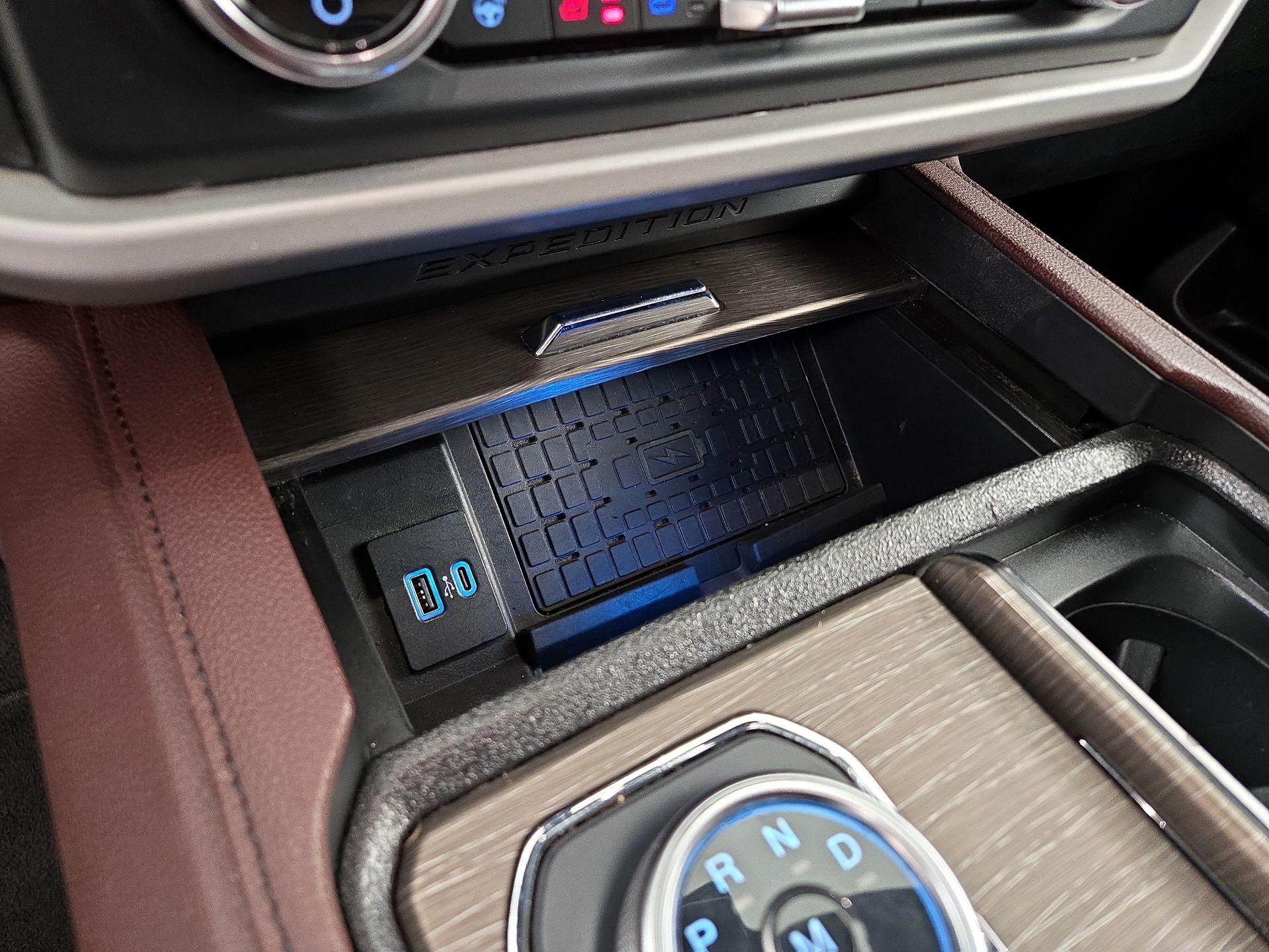 Thumbnail: 2023 Ford Expedition - 19