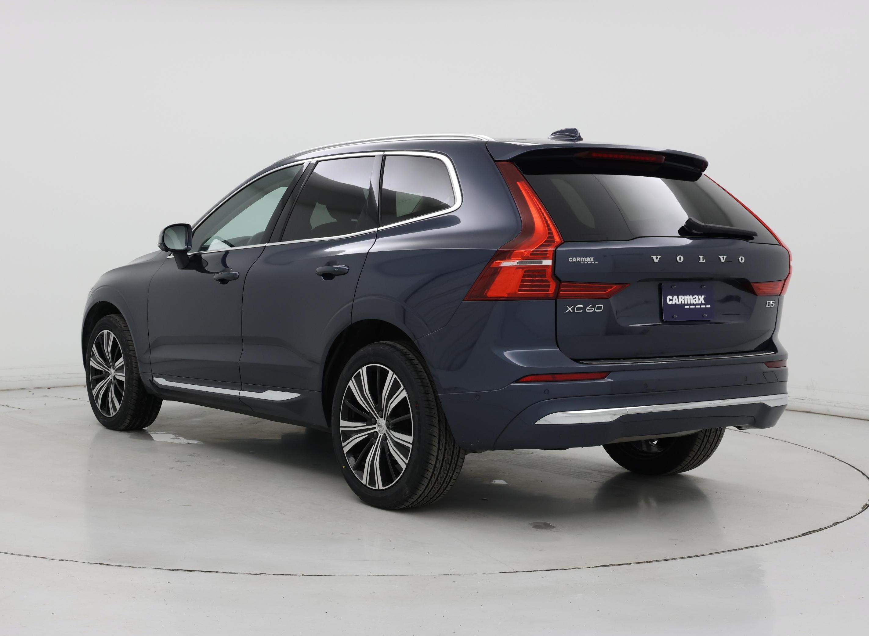 Thumbnail: 2023 Volvo XC60 - 2