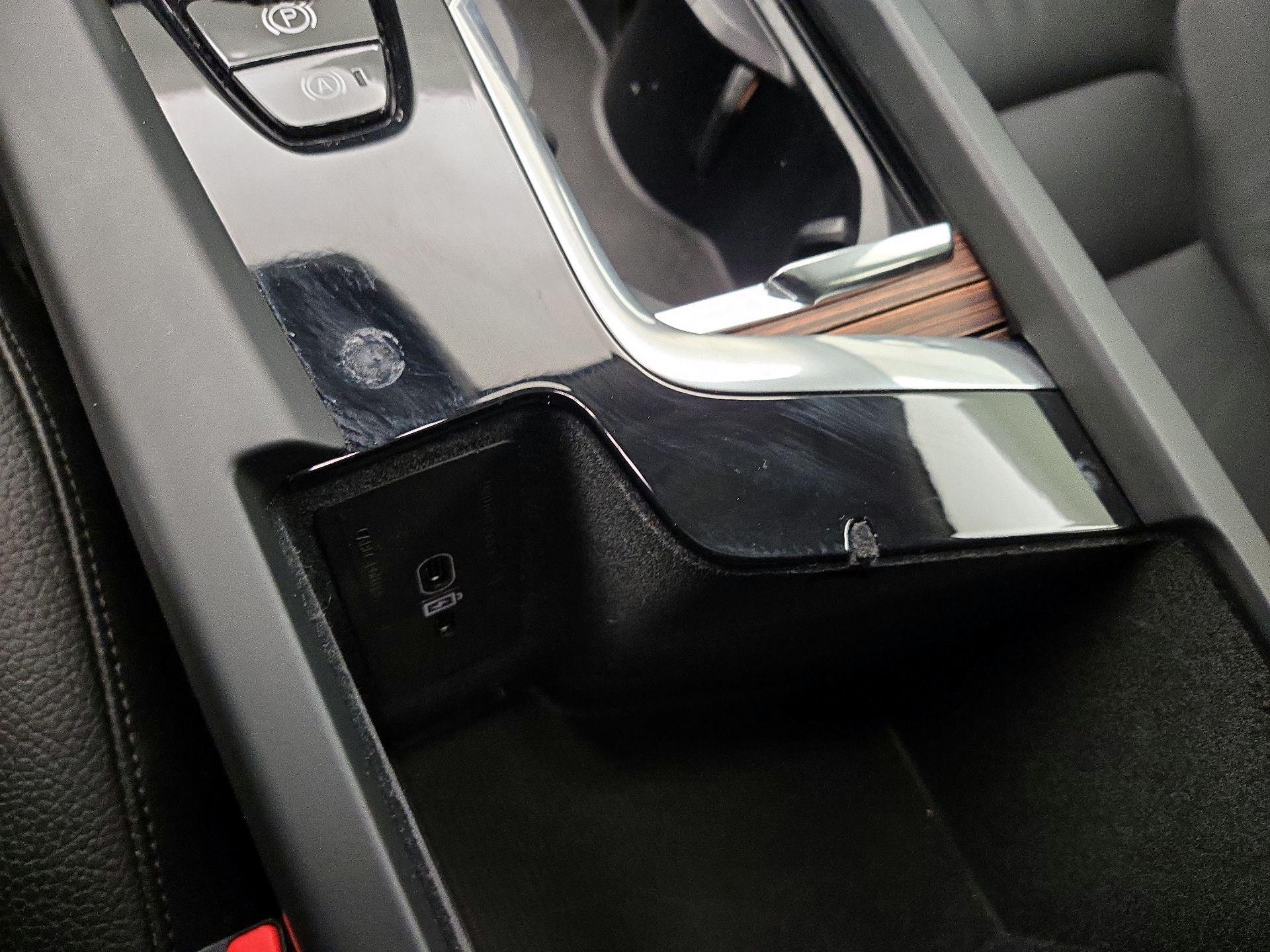 Thumbnail: 2023 Volvo XC60 - 19