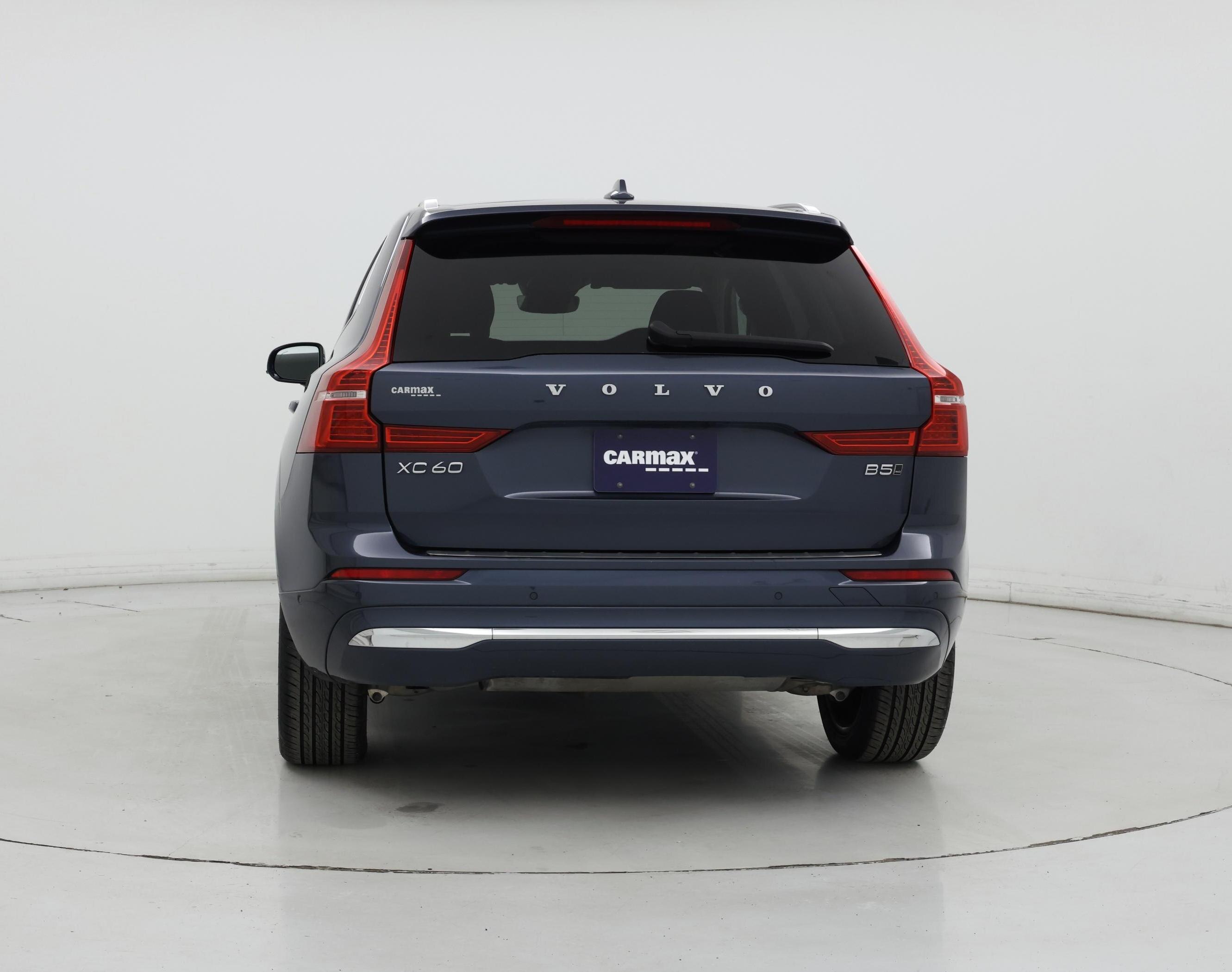 Thumbnail: 2023 Volvo XC60 - 6