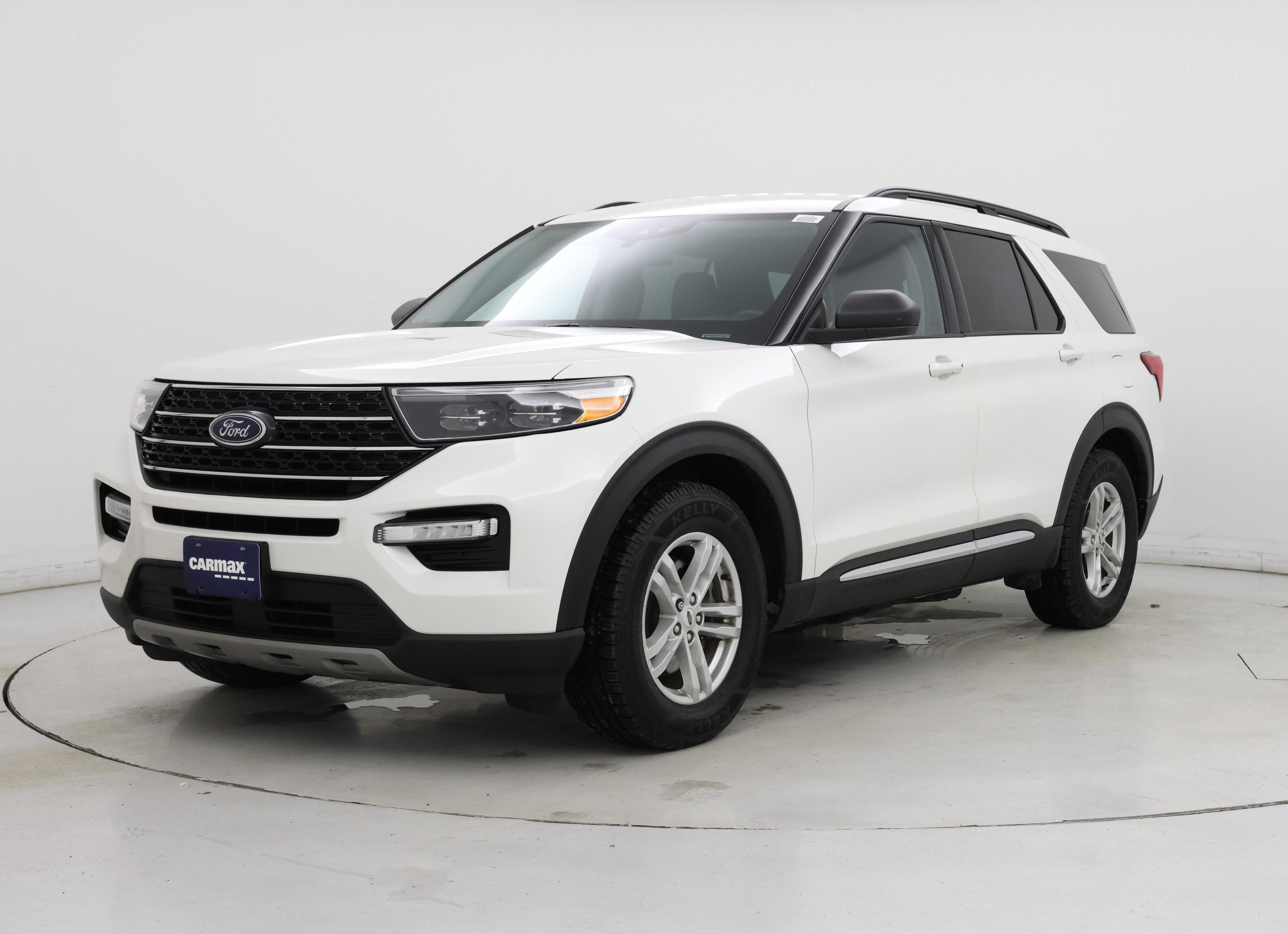 Thumbnail: 2022 Ford Explorer - 4