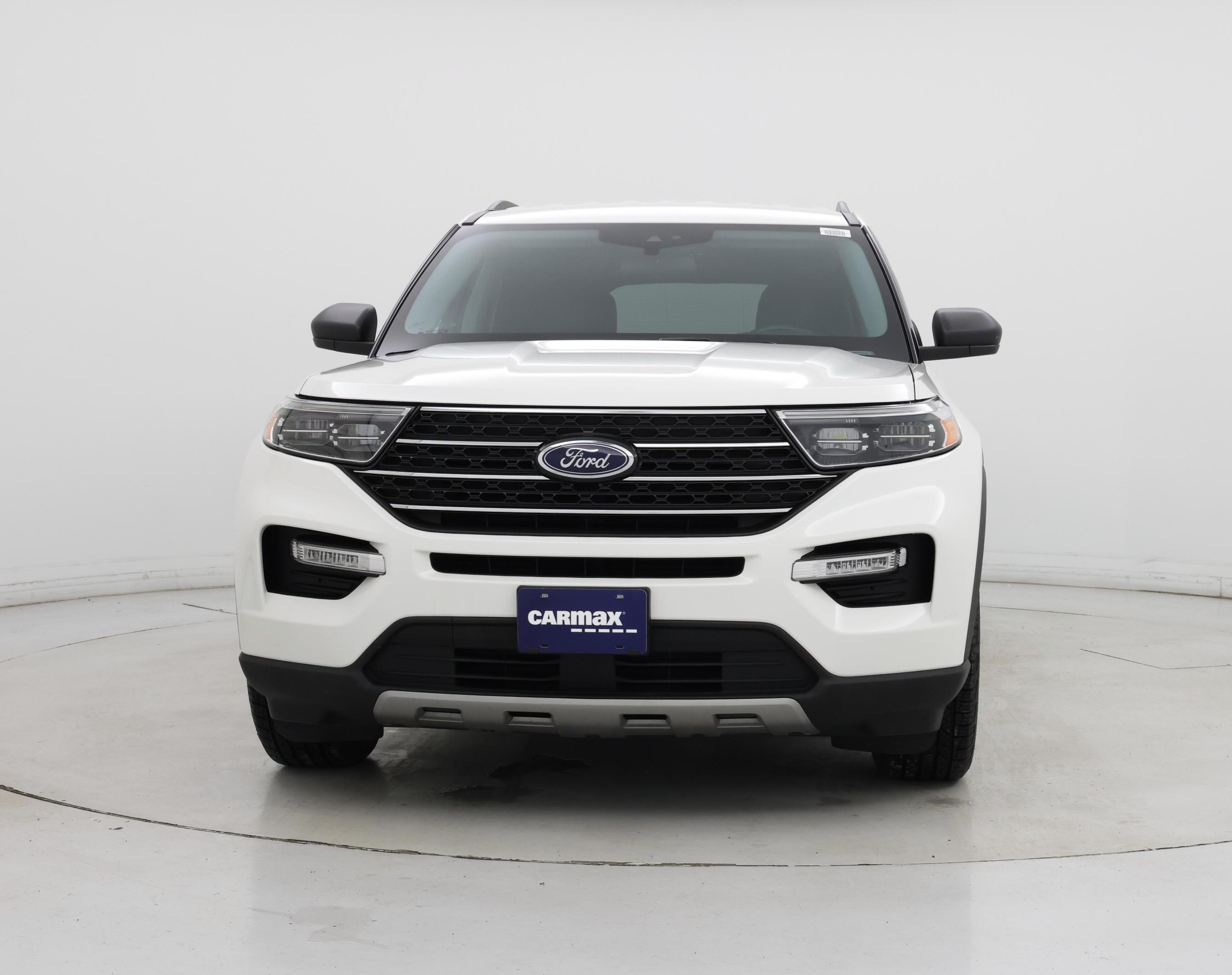 Thumbnail: 2022 Ford Explorer - 5