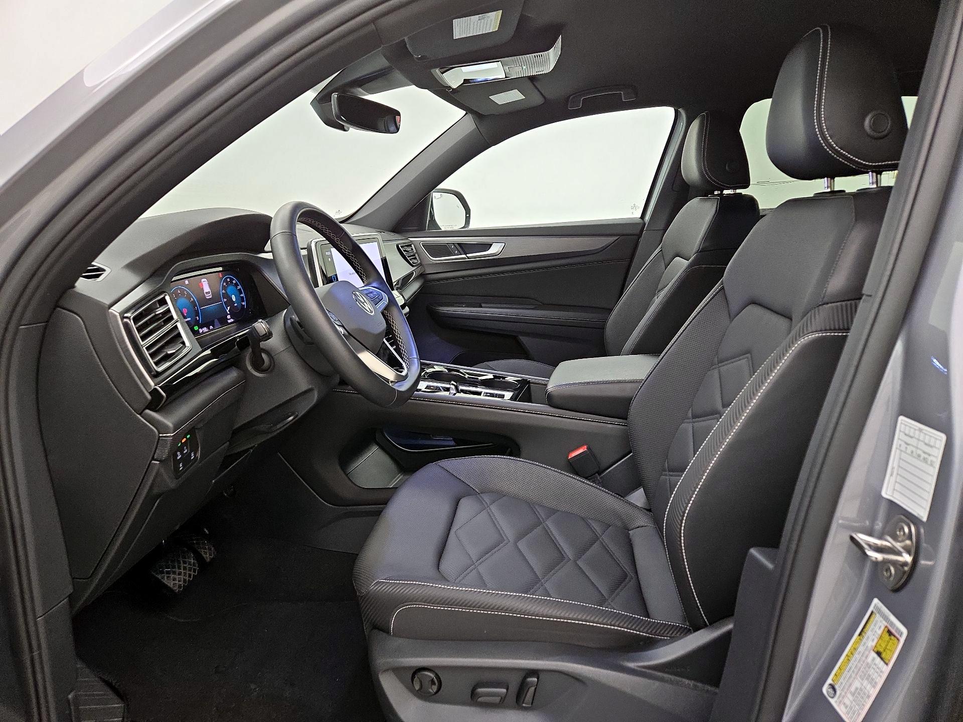 Thumbnail: 2025 Volkswagen Atlas - 11