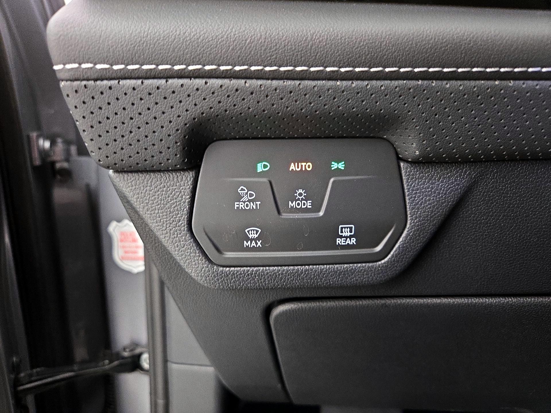 Thumbnail: 2025 Volkswagen Atlas - 13