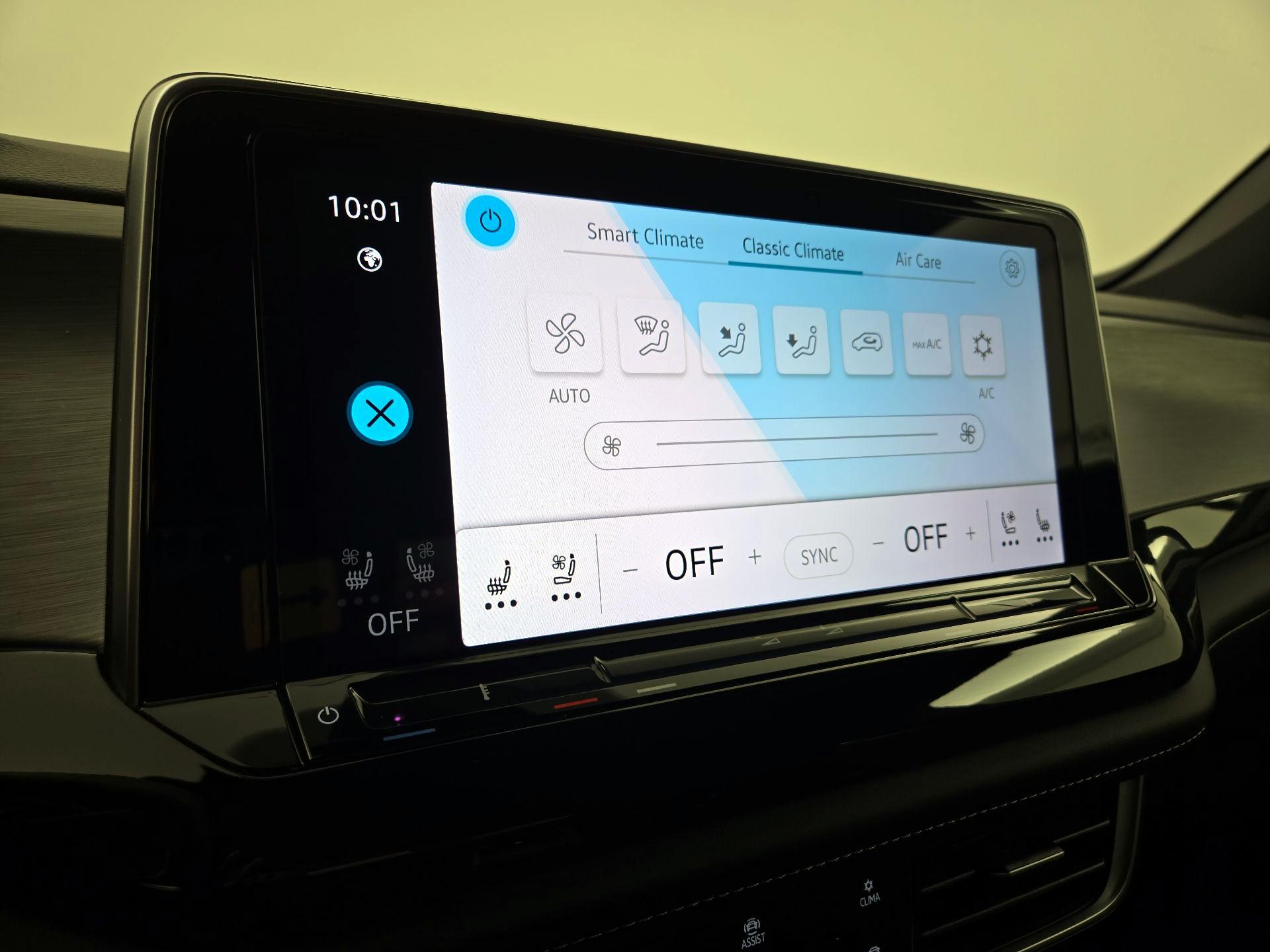 Thumbnail: 2025 Volkswagen Atlas - 16