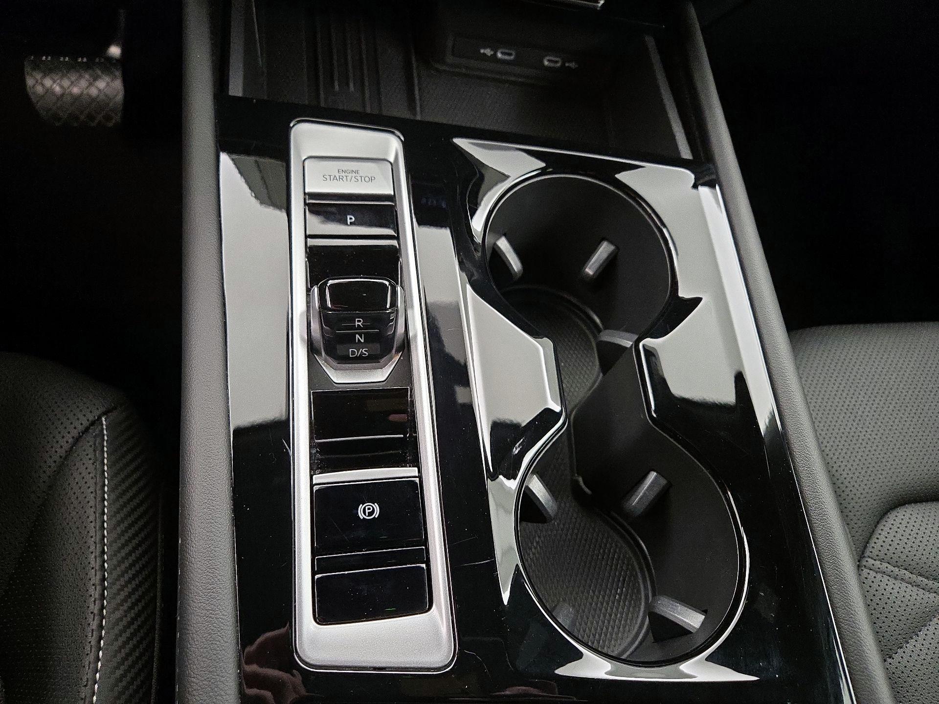 Thumbnail: 2025 Volkswagen Atlas - 17