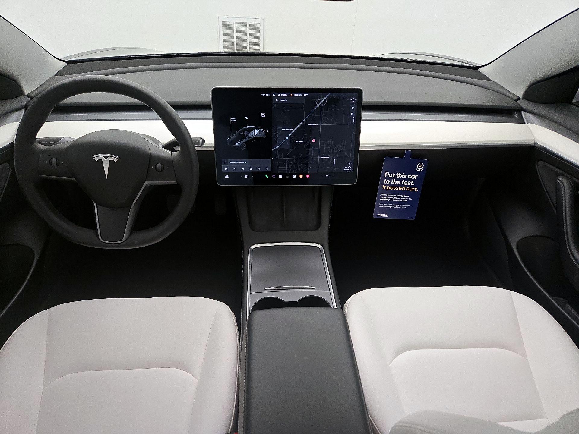 Thumbnail: 2021 Tesla Model 3 - 9