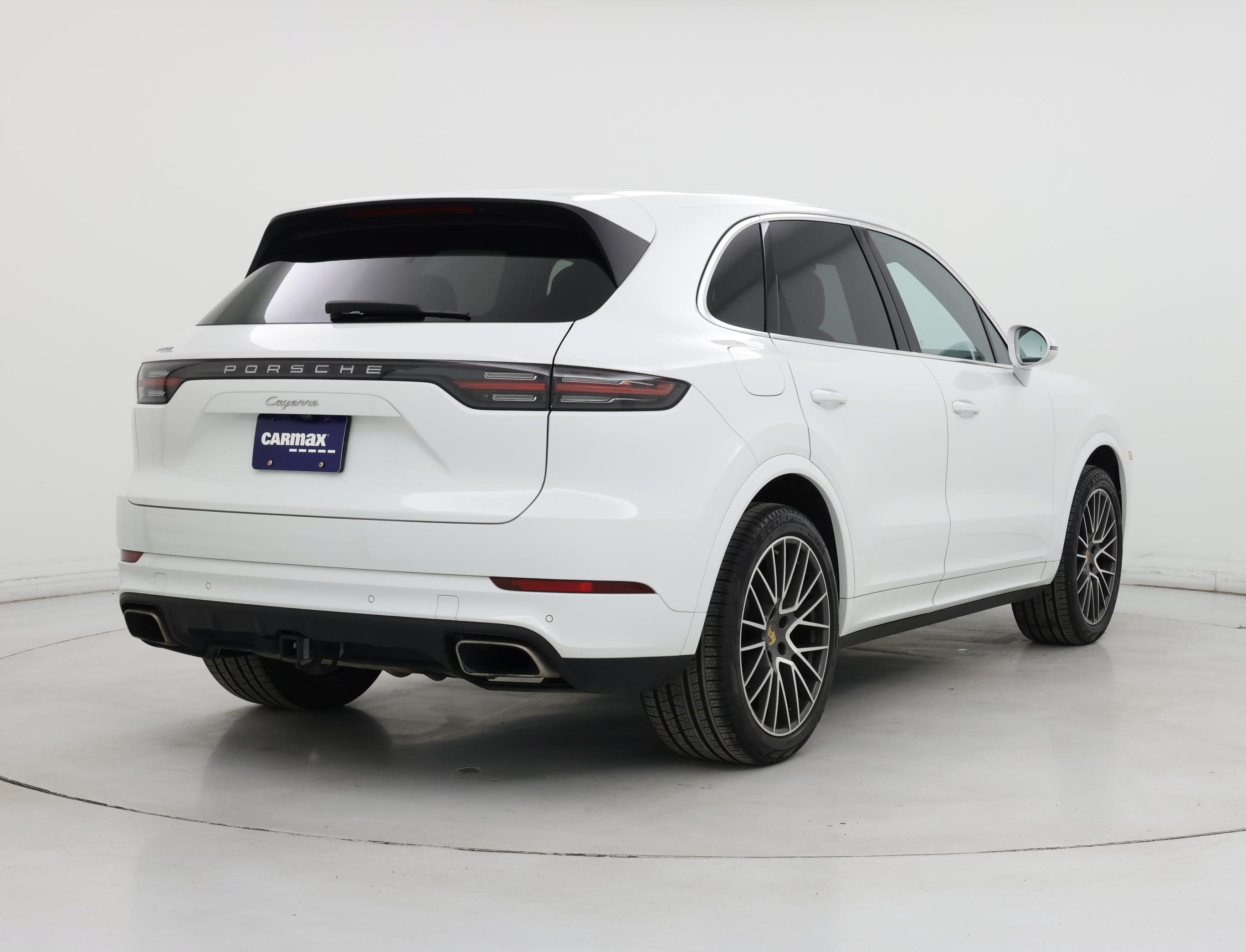 Thumbnail: 2021 Porsche Cayenne - 8