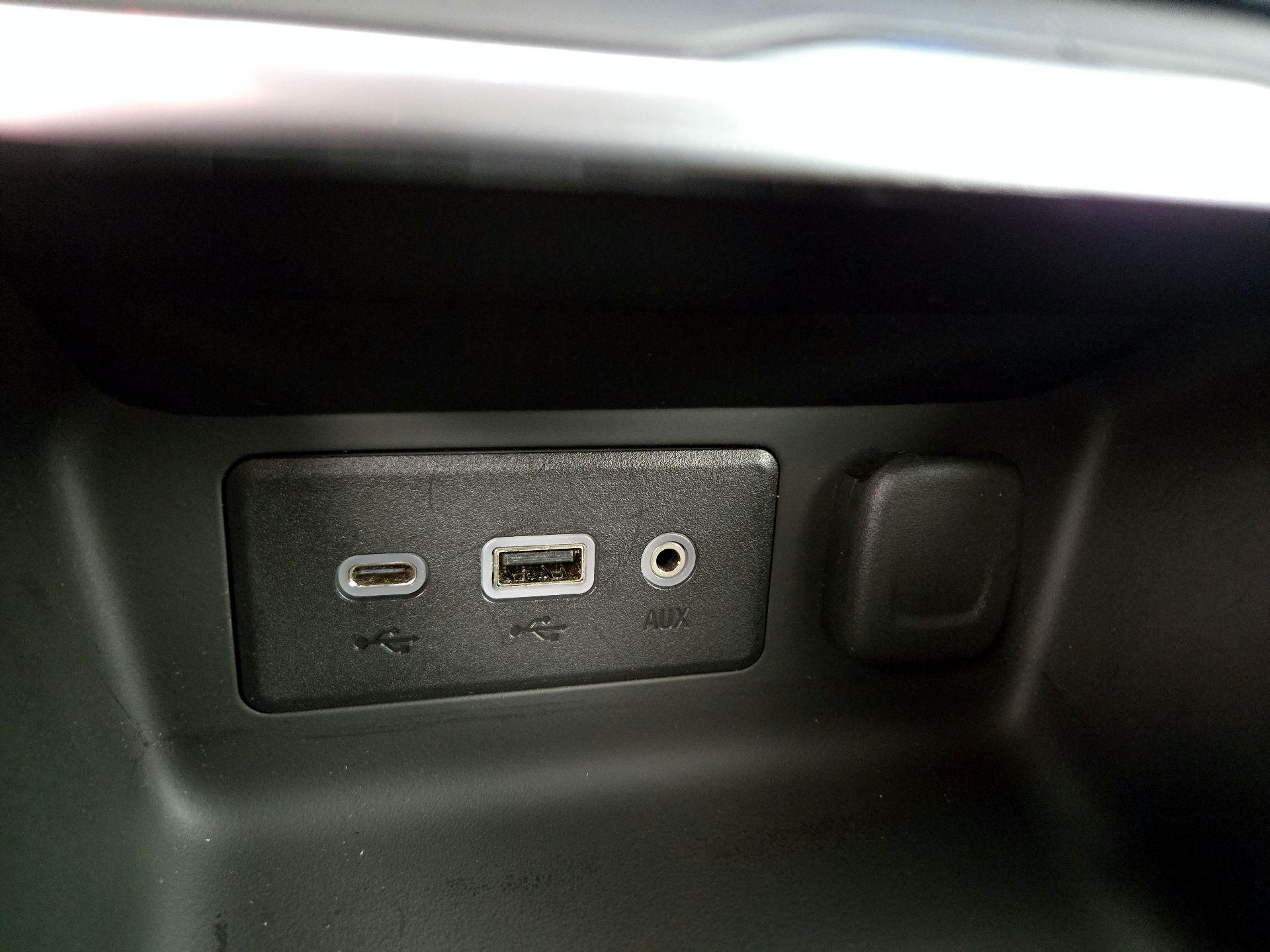 Thumbnail: 2018 GMC Terrain - 18