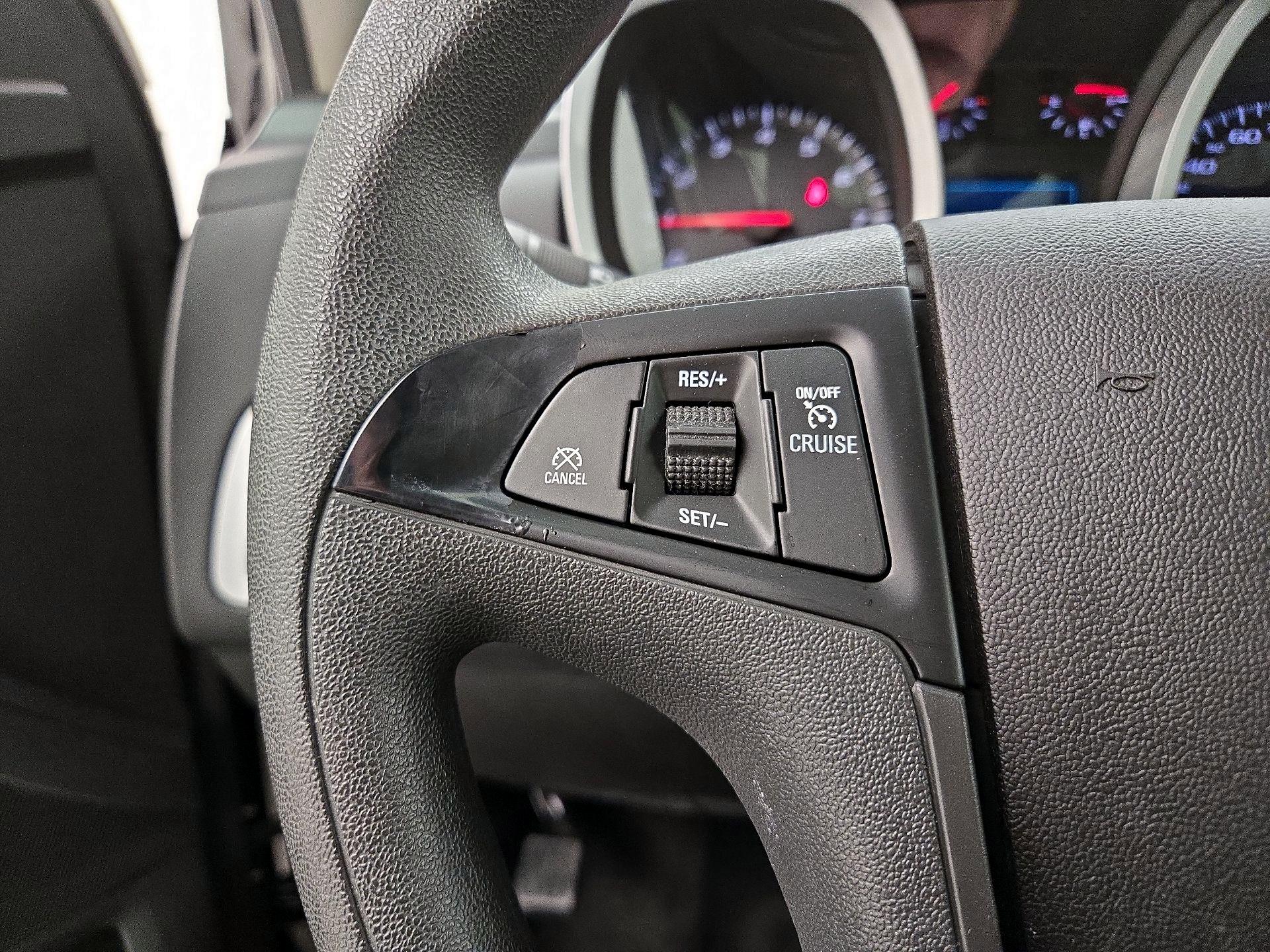 Thumbnail: 2015 Chevrolet Equinox - 13