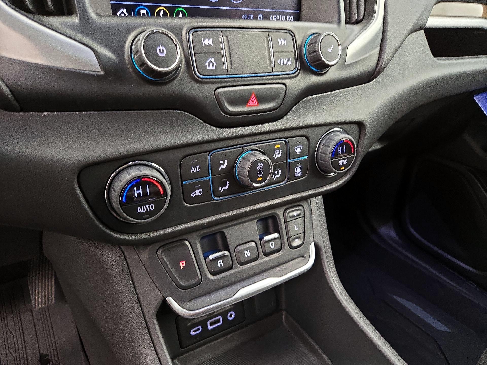 Thumbnail: 2019 GMC Terrain - 16