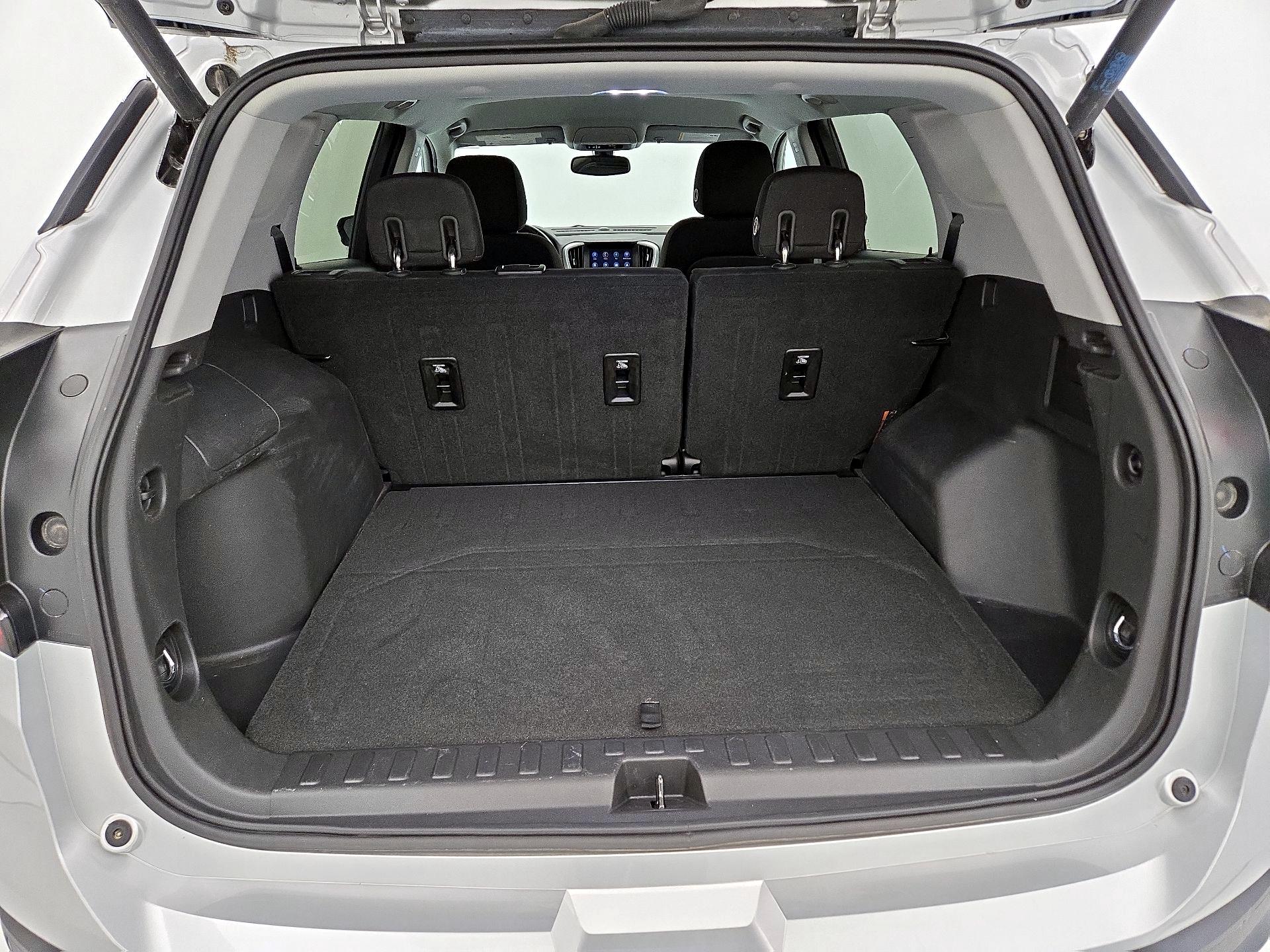 Thumbnail: 2019 GMC Terrain - 20