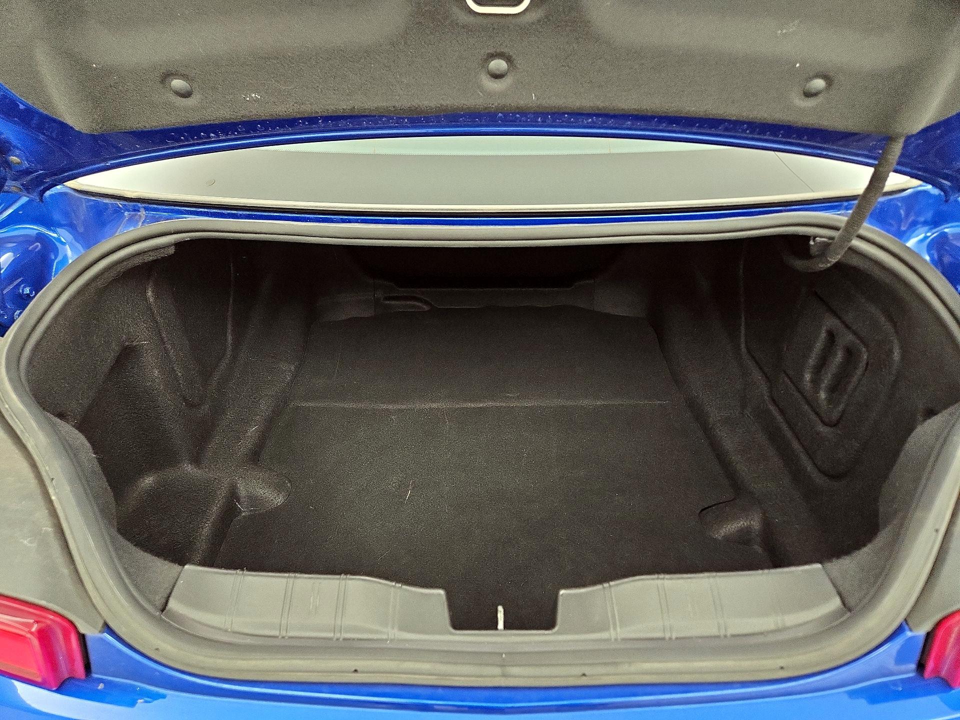 Thumbnail: 2018 Chevrolet Camaro - 20