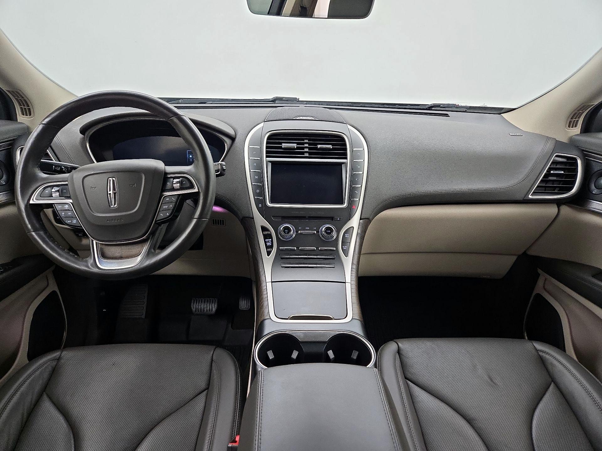 Thumbnail: 2020 Lincoln Nautilus - 9