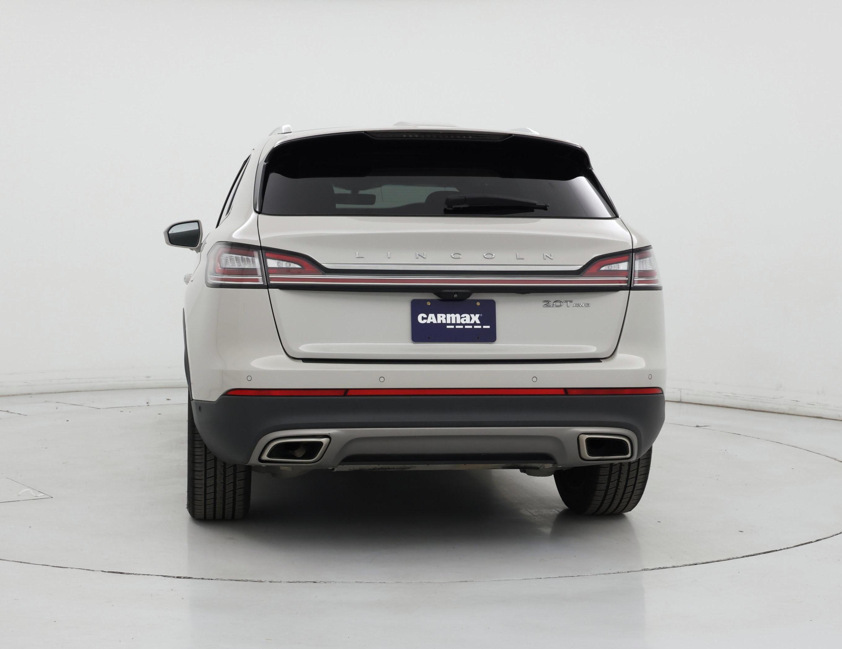 Thumbnail: 2020 Lincoln Nautilus - 6