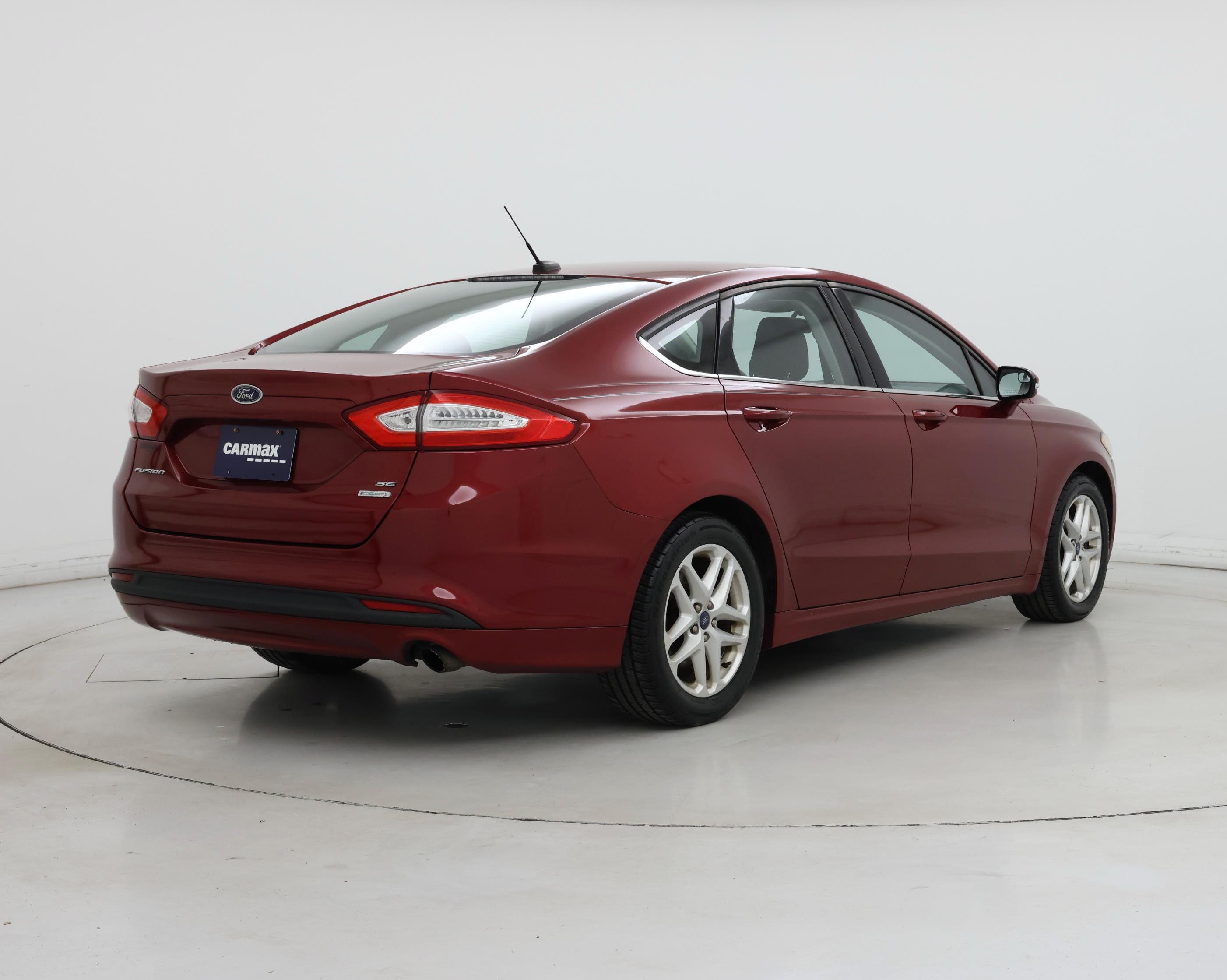 Thumbnail: 2014 Ford Fusion - 8
