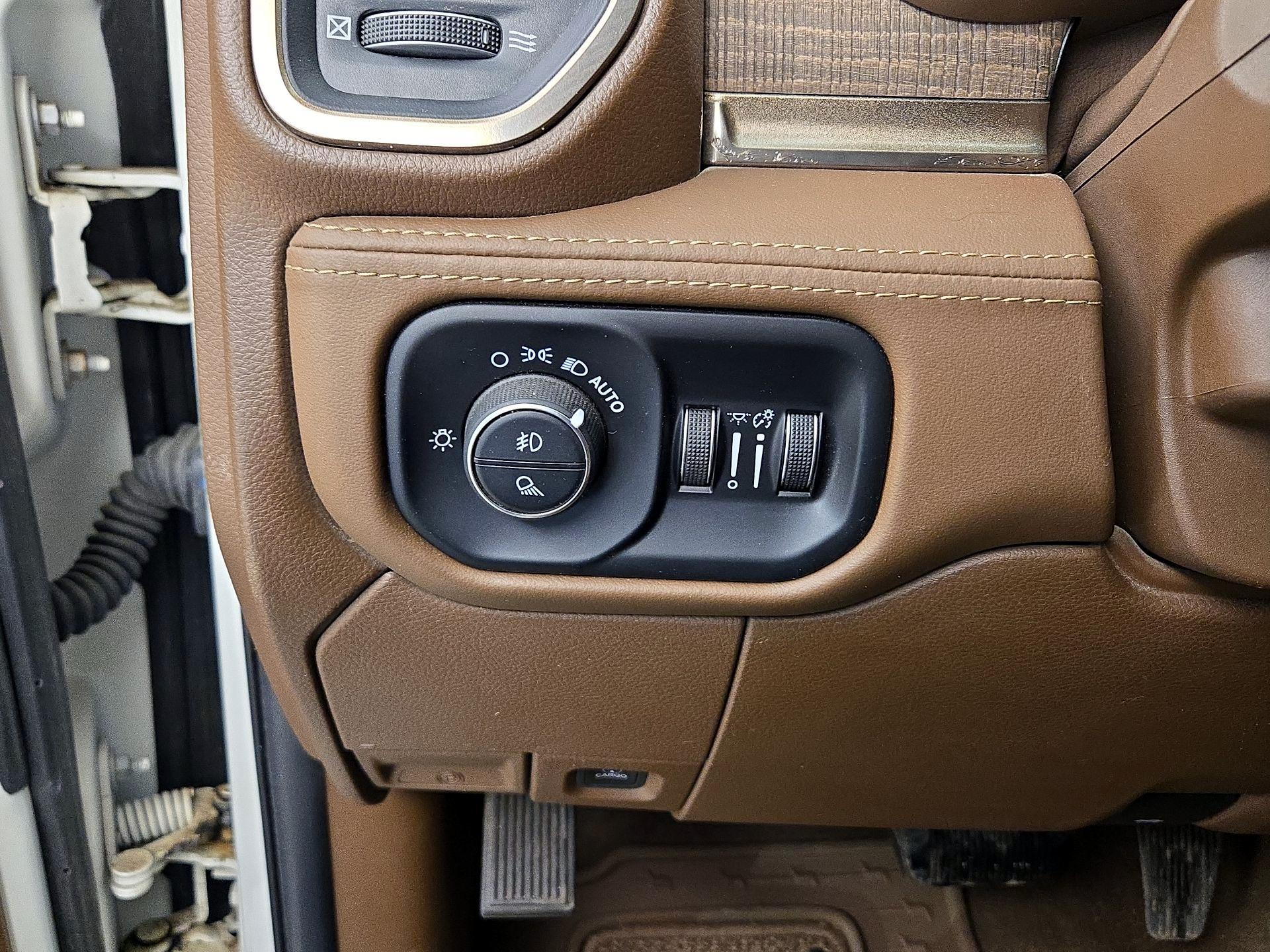 Thumbnail: 2021 RAM 3500 - 13