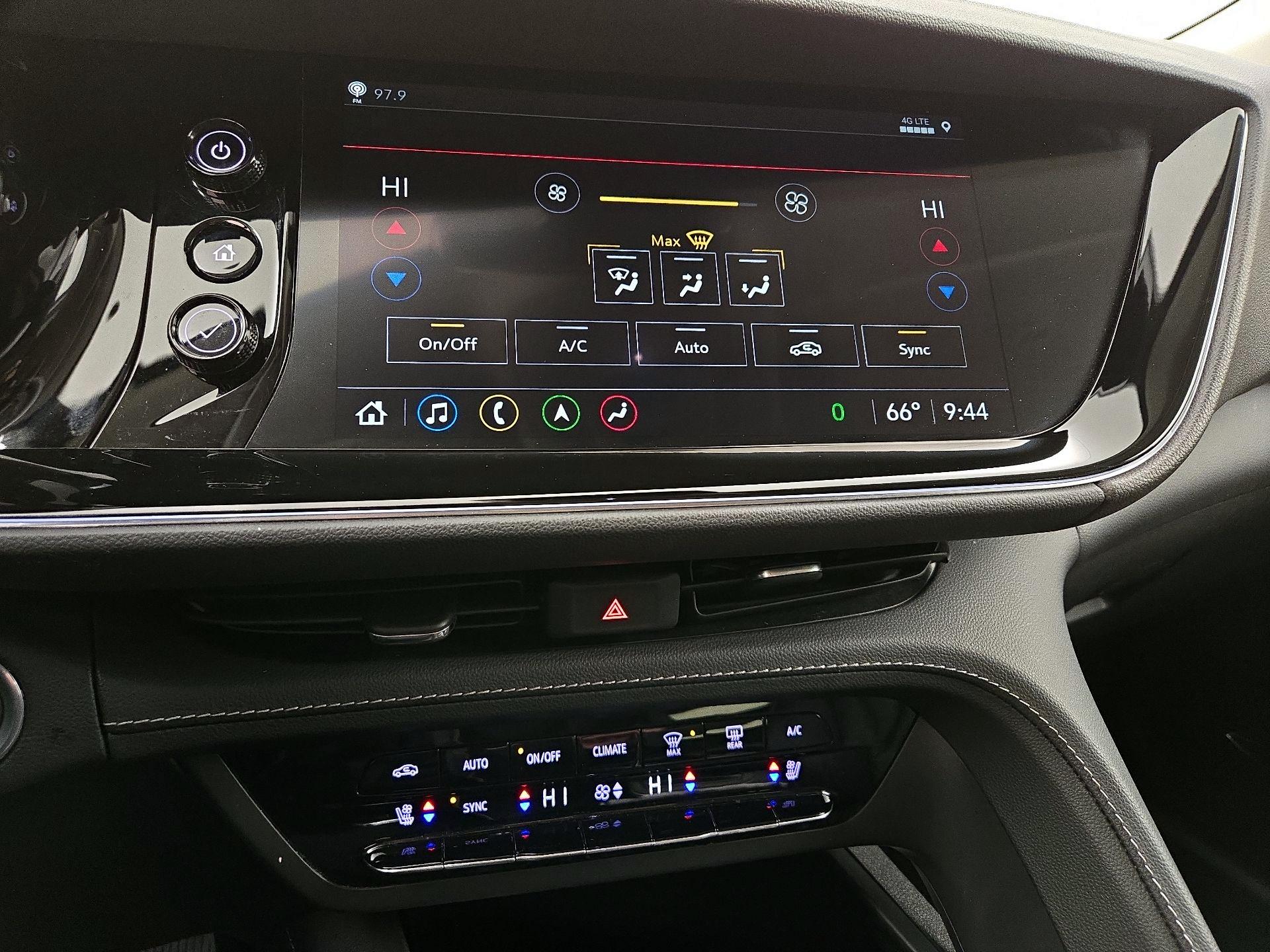 Thumbnail: 2023 Buick Envision - 17