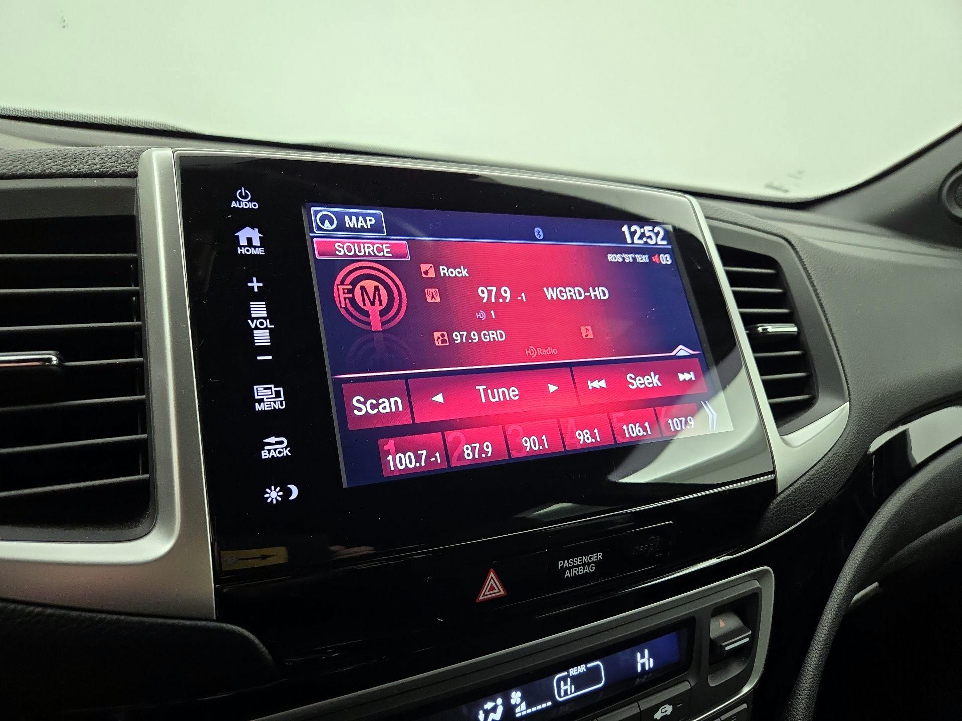 Thumbnail: 2020 Honda Ridgeline - 16