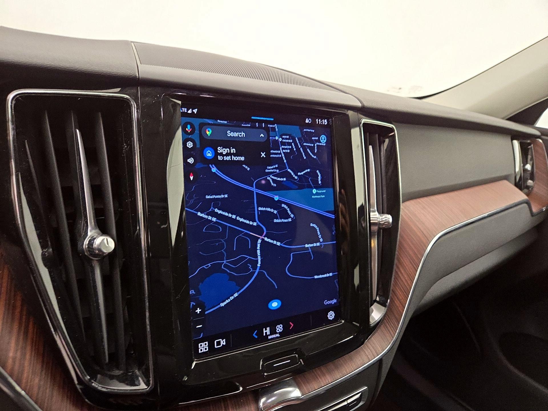 Thumbnail: 2023 Volvo XC60 - 14