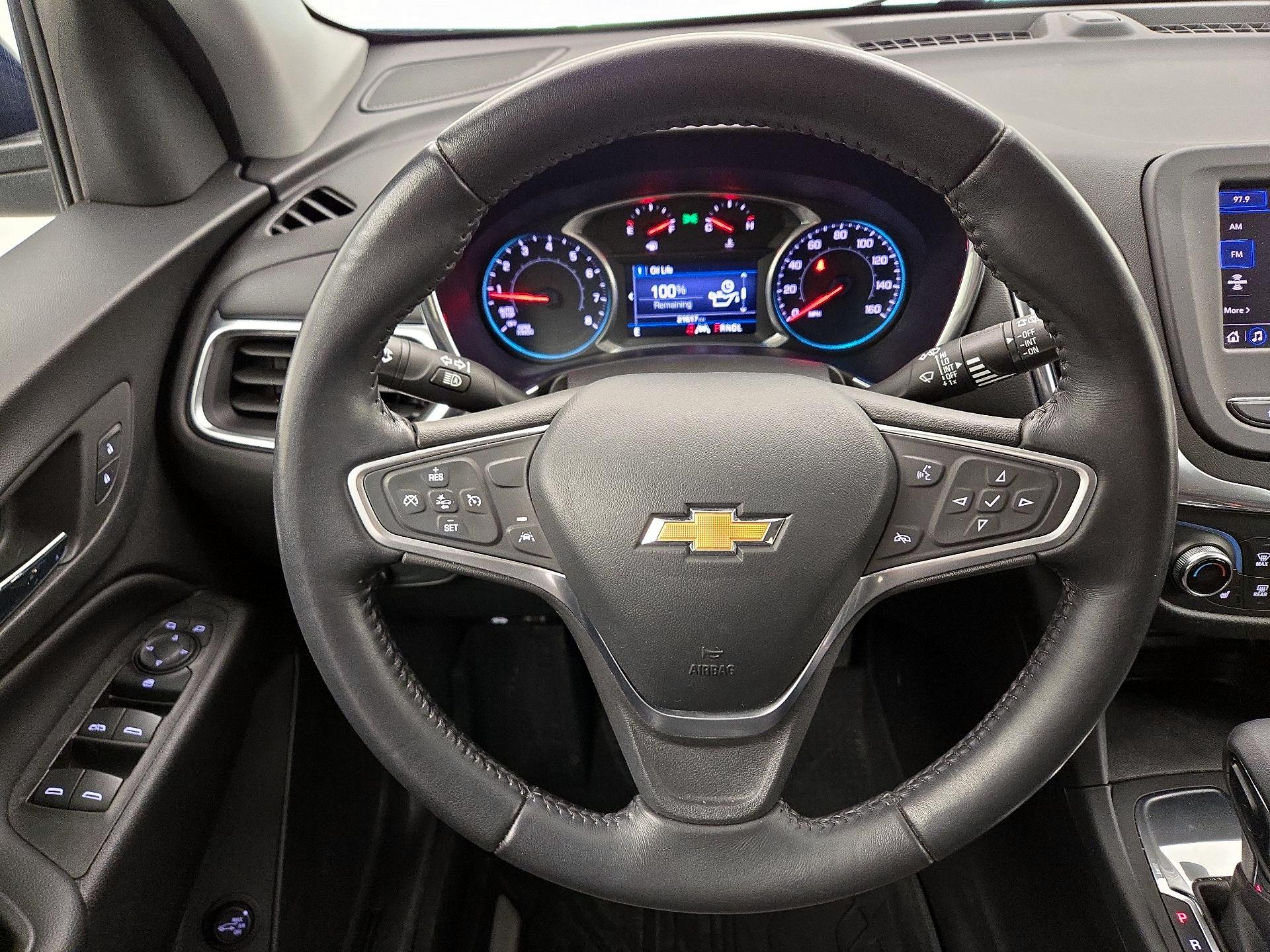 Thumbnail: 2022 Chevrolet Equinox - 10