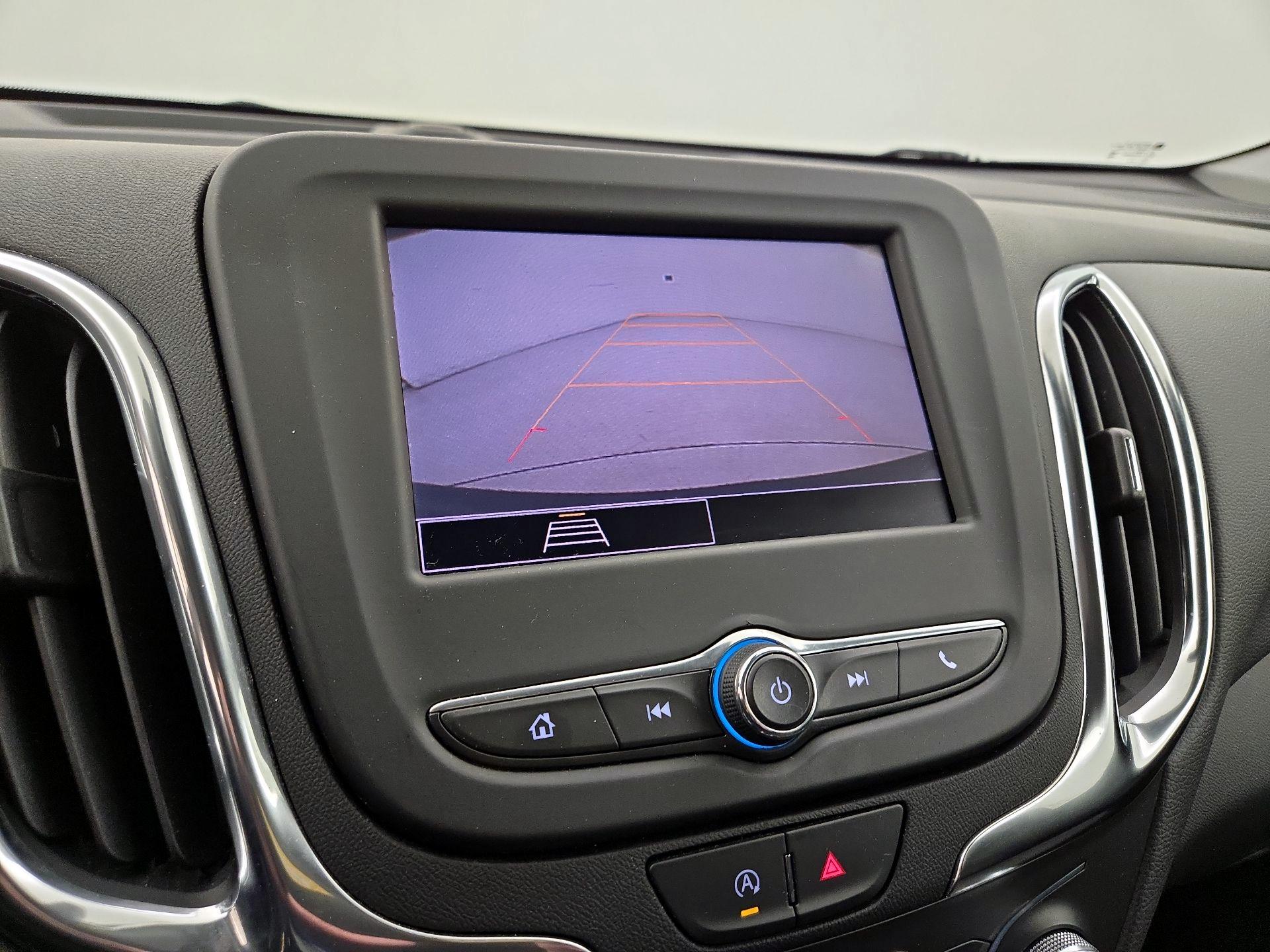 Thumbnail: 2022 Chevrolet Equinox - 14