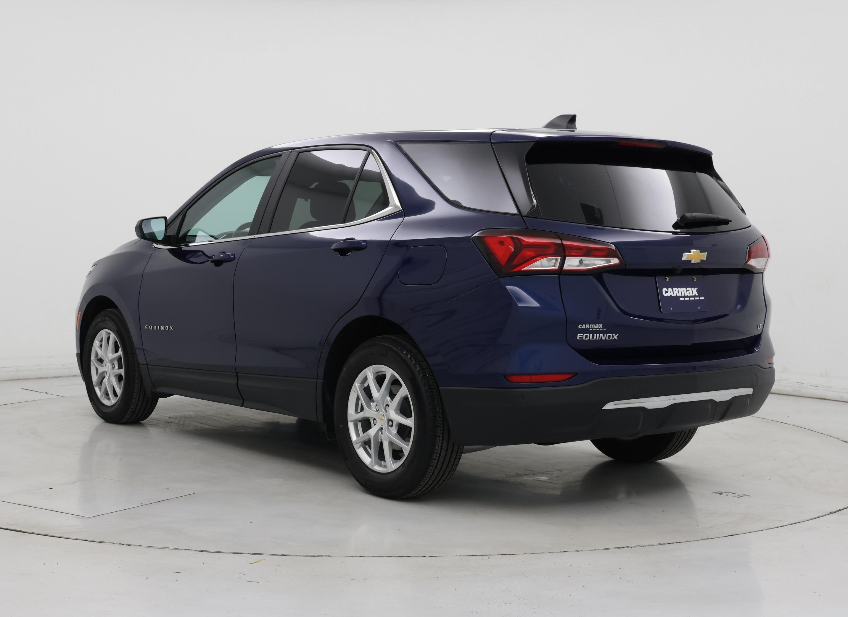 Thumbnail: 2022 Chevrolet Equinox - 2