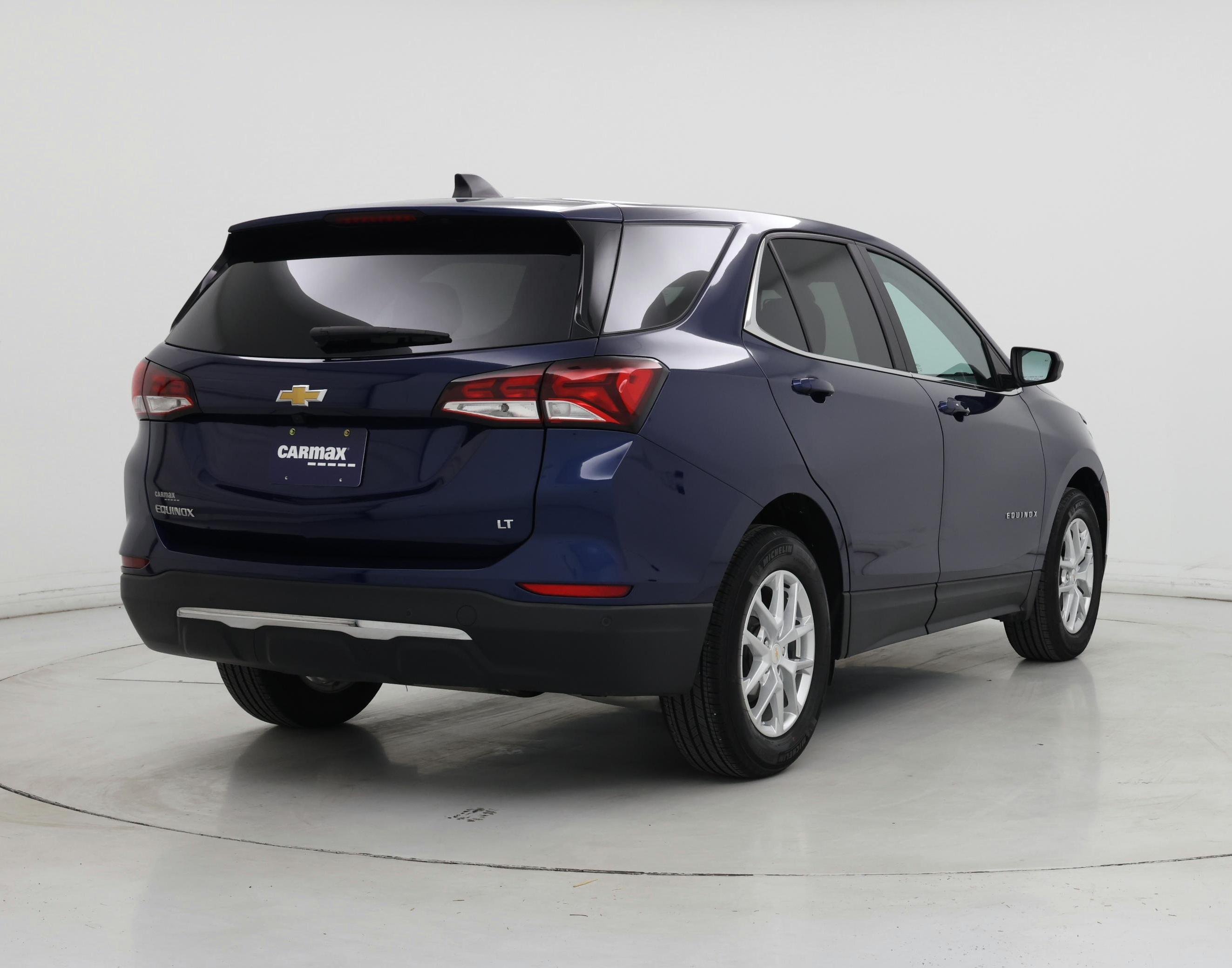 Thumbnail: 2022 Chevrolet Equinox - 8