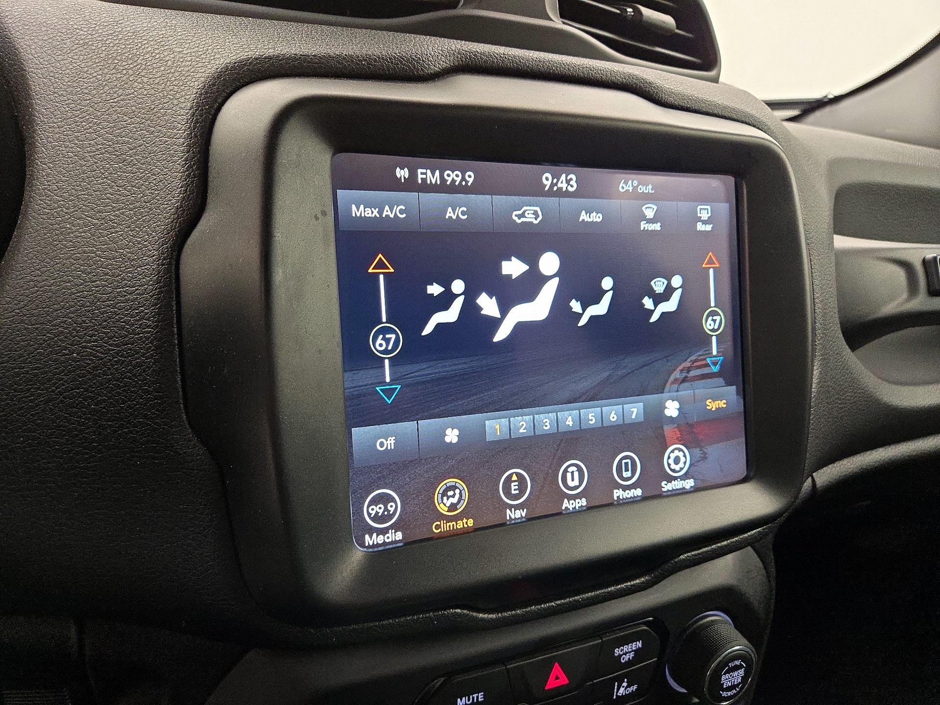 Thumbnail: 2021 Jeep Renegade - 17