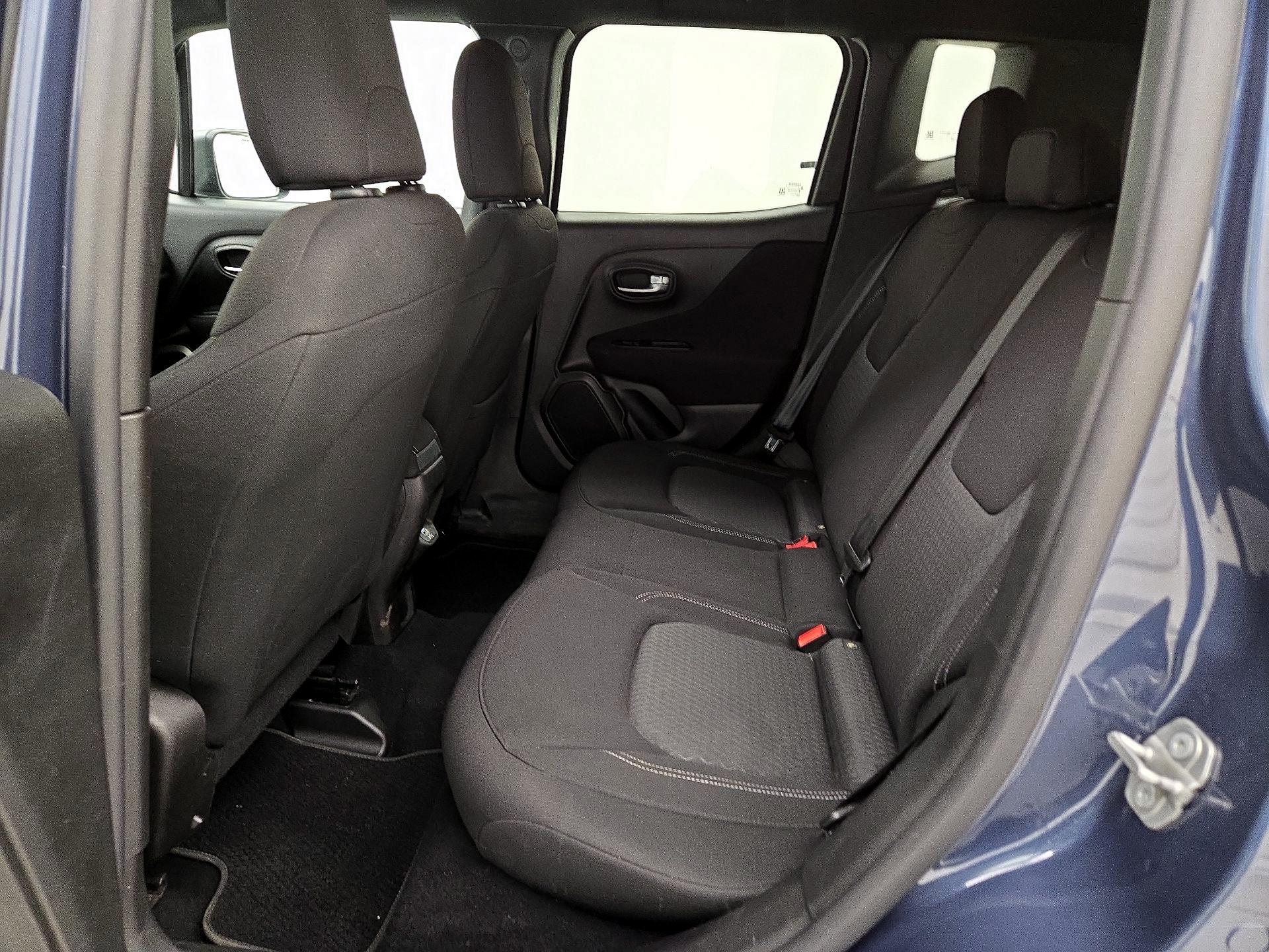 Thumbnail: 2021 Jeep Renegade - 20