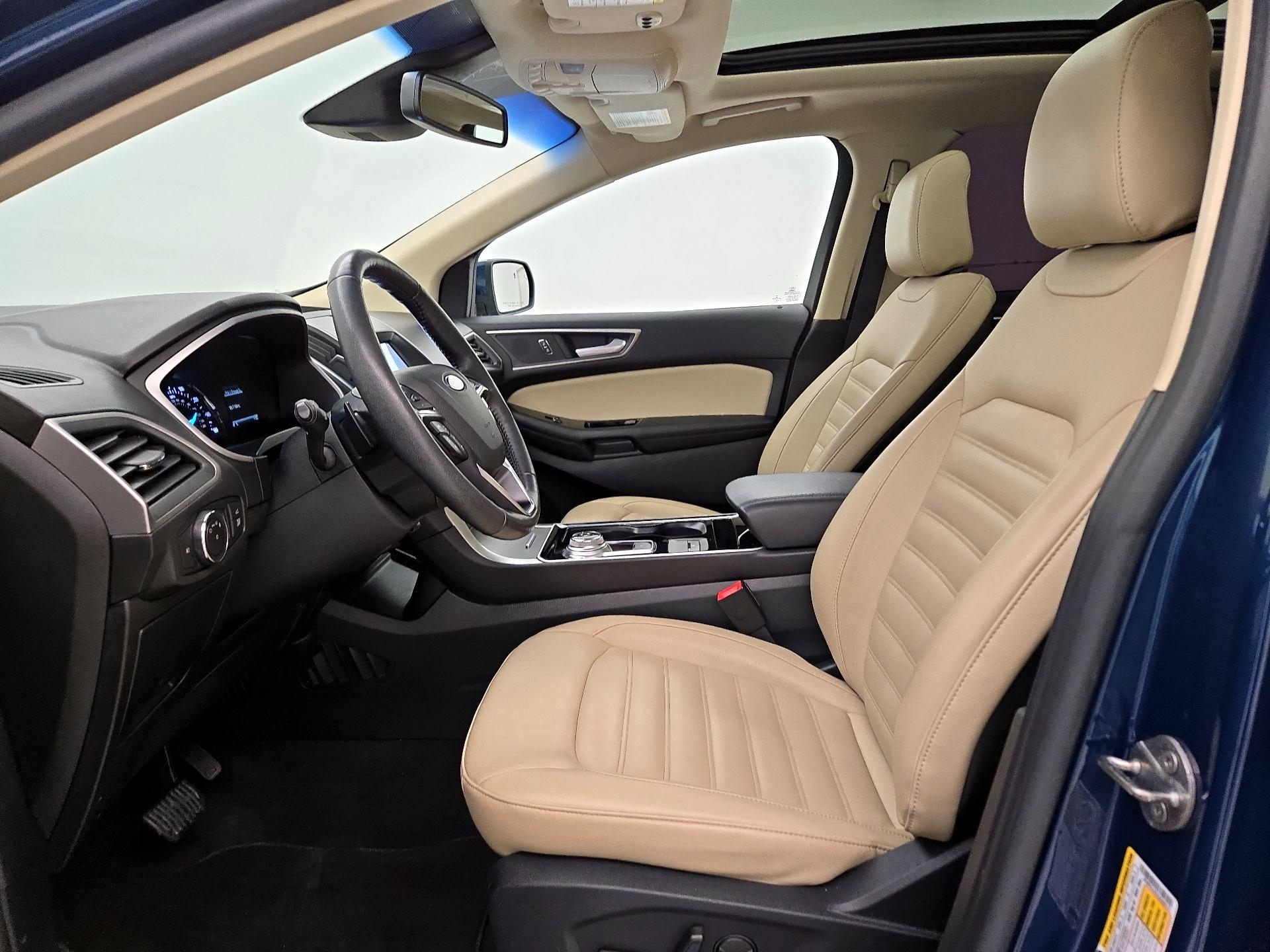 Thumbnail: 2020 Ford Edge - 11