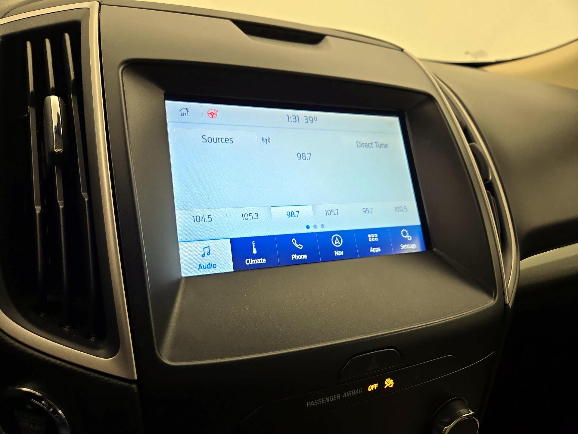 Thumbnail: 2020 Ford Edge - 16