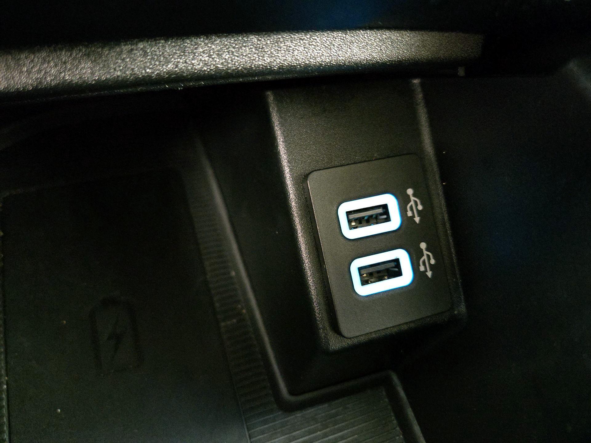 Thumbnail: 2020 Ford Edge - 19