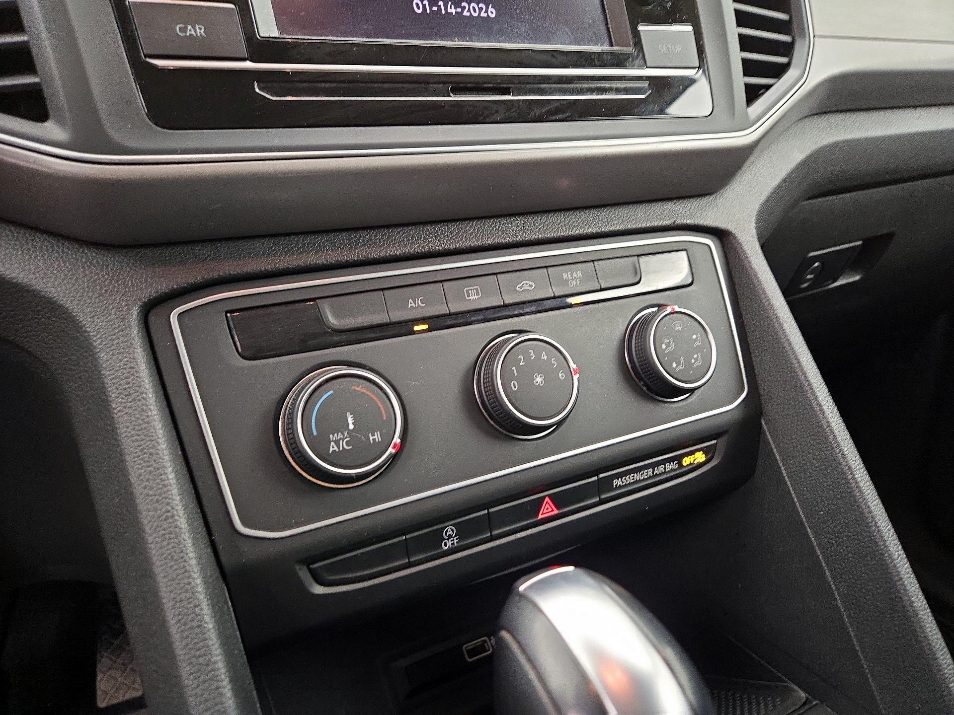 Thumbnail: 2019 Volkswagen Atlas - 16