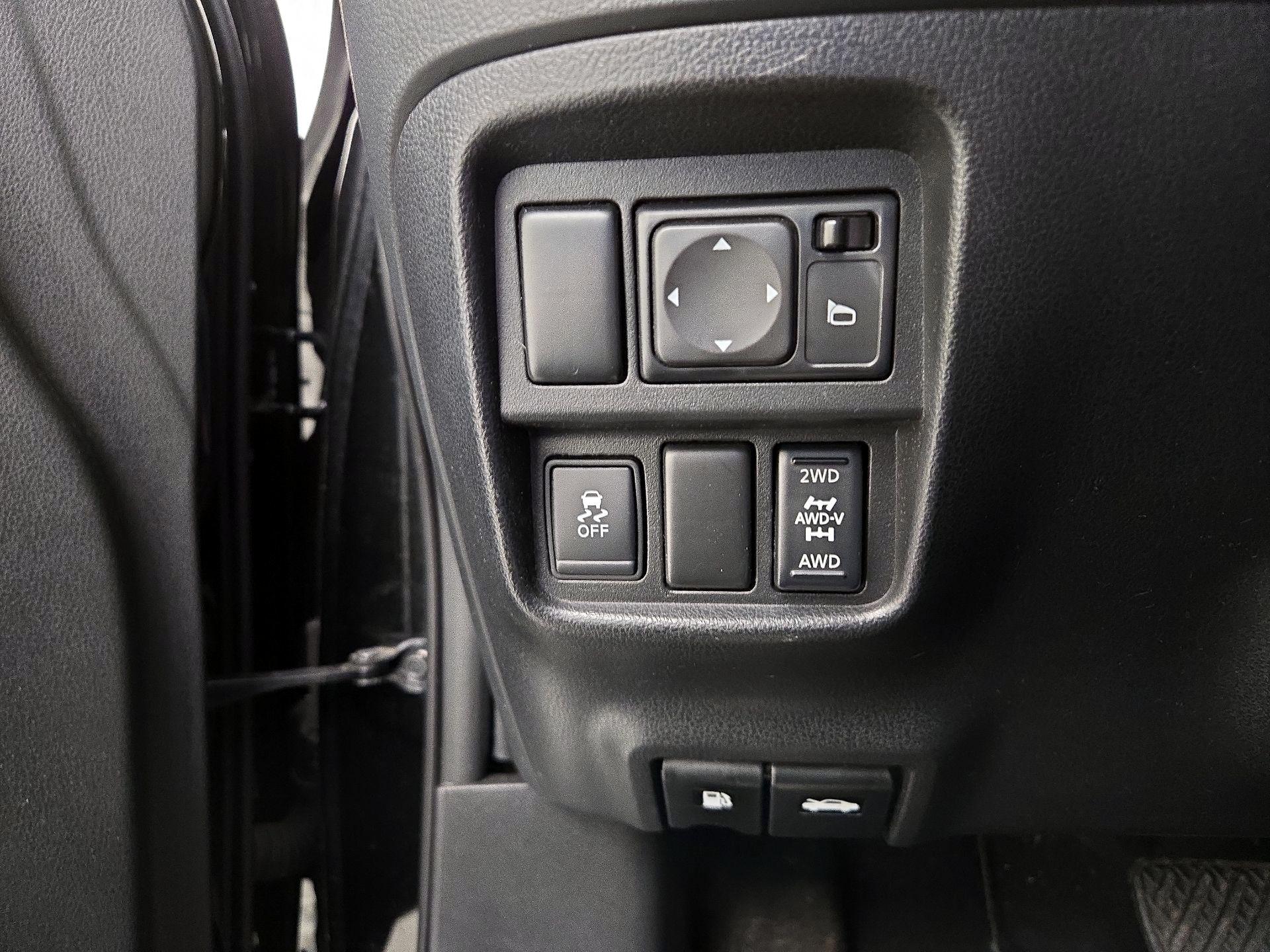 Thumbnail: 2016 Nissan Juke - 13