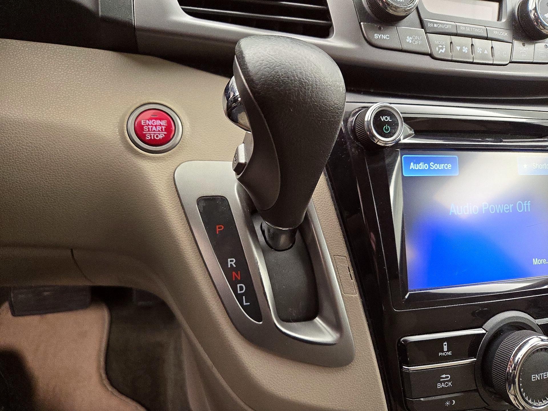 Thumbnail: 2014 Honda Odyssey - 17