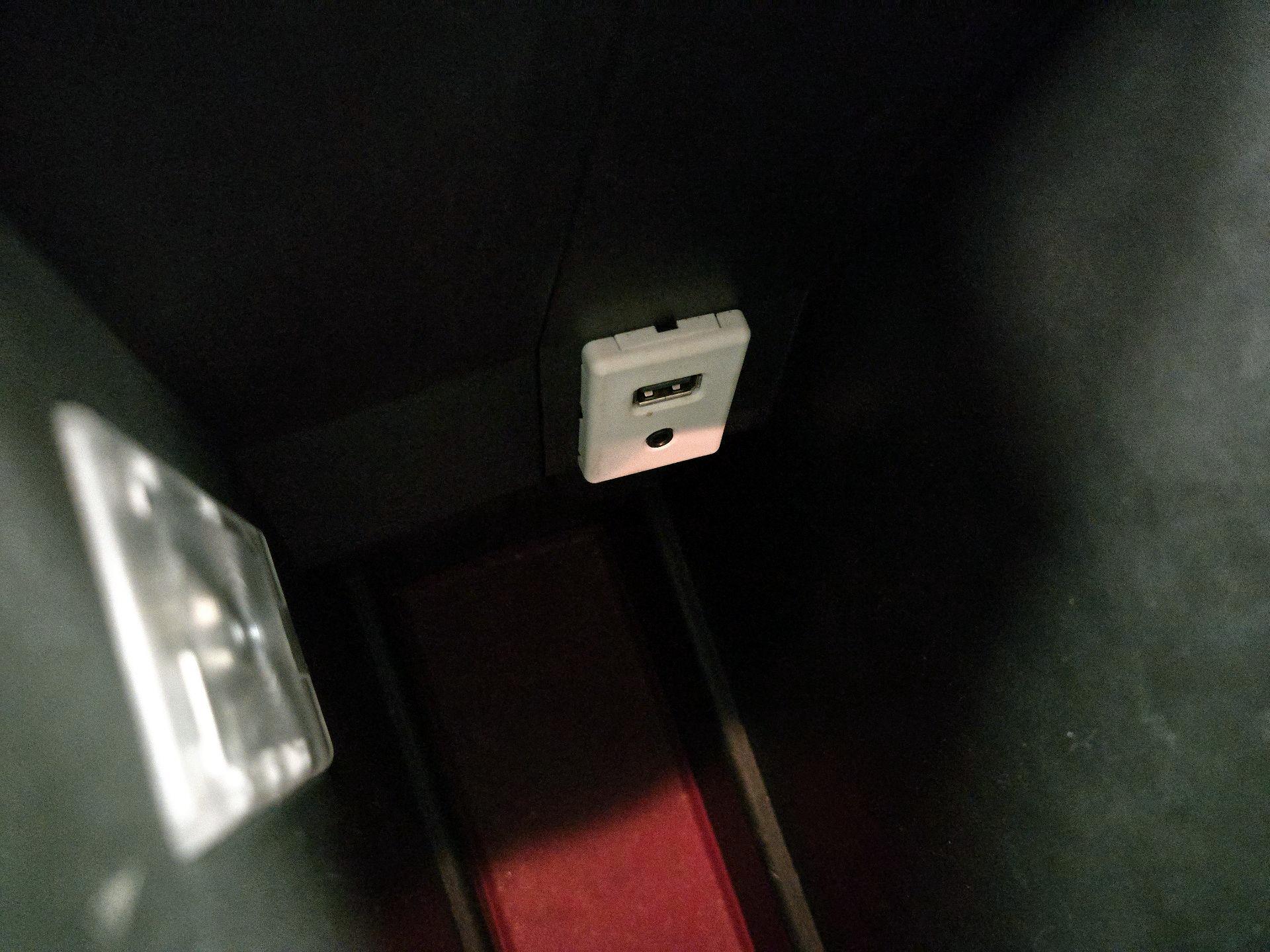 Thumbnail: 2017 GMC Terrain - 18