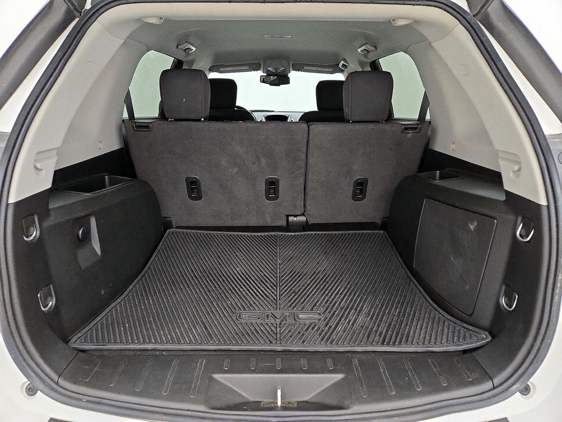 Thumbnail: 2017 GMC Terrain - 20