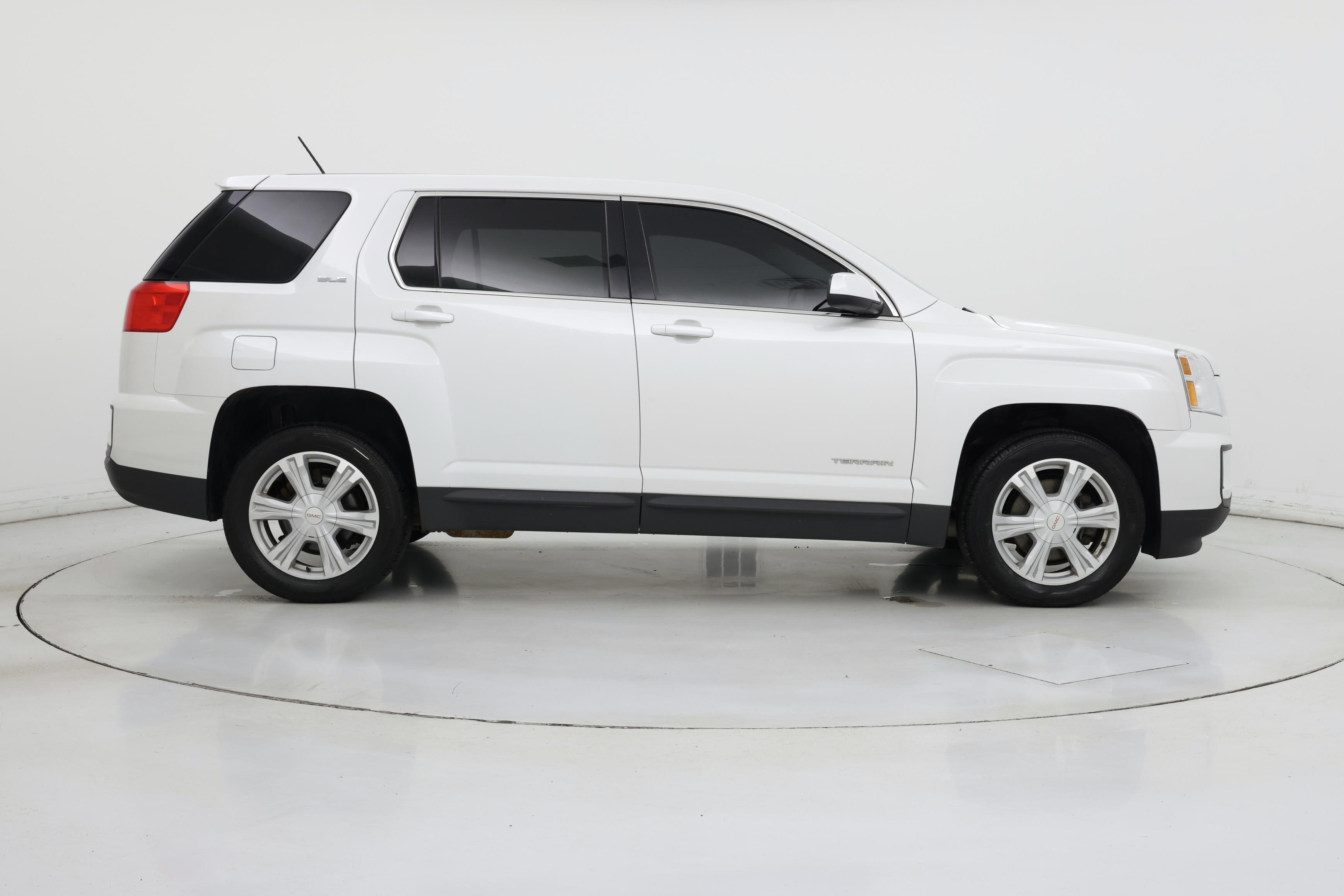 Thumbnail: 2017 GMC Terrain - 7