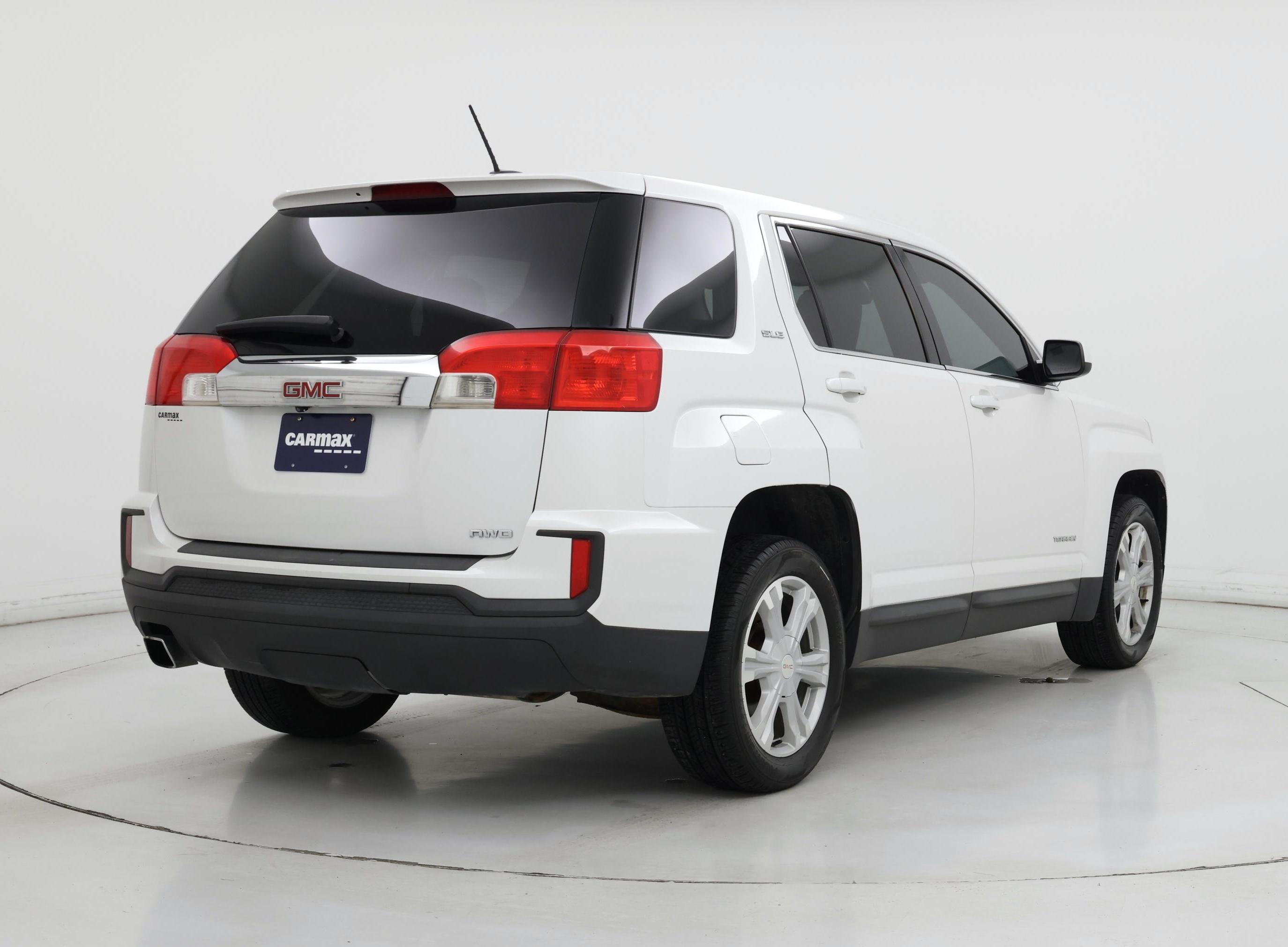 Thumbnail: 2017 GMC Terrain - 8