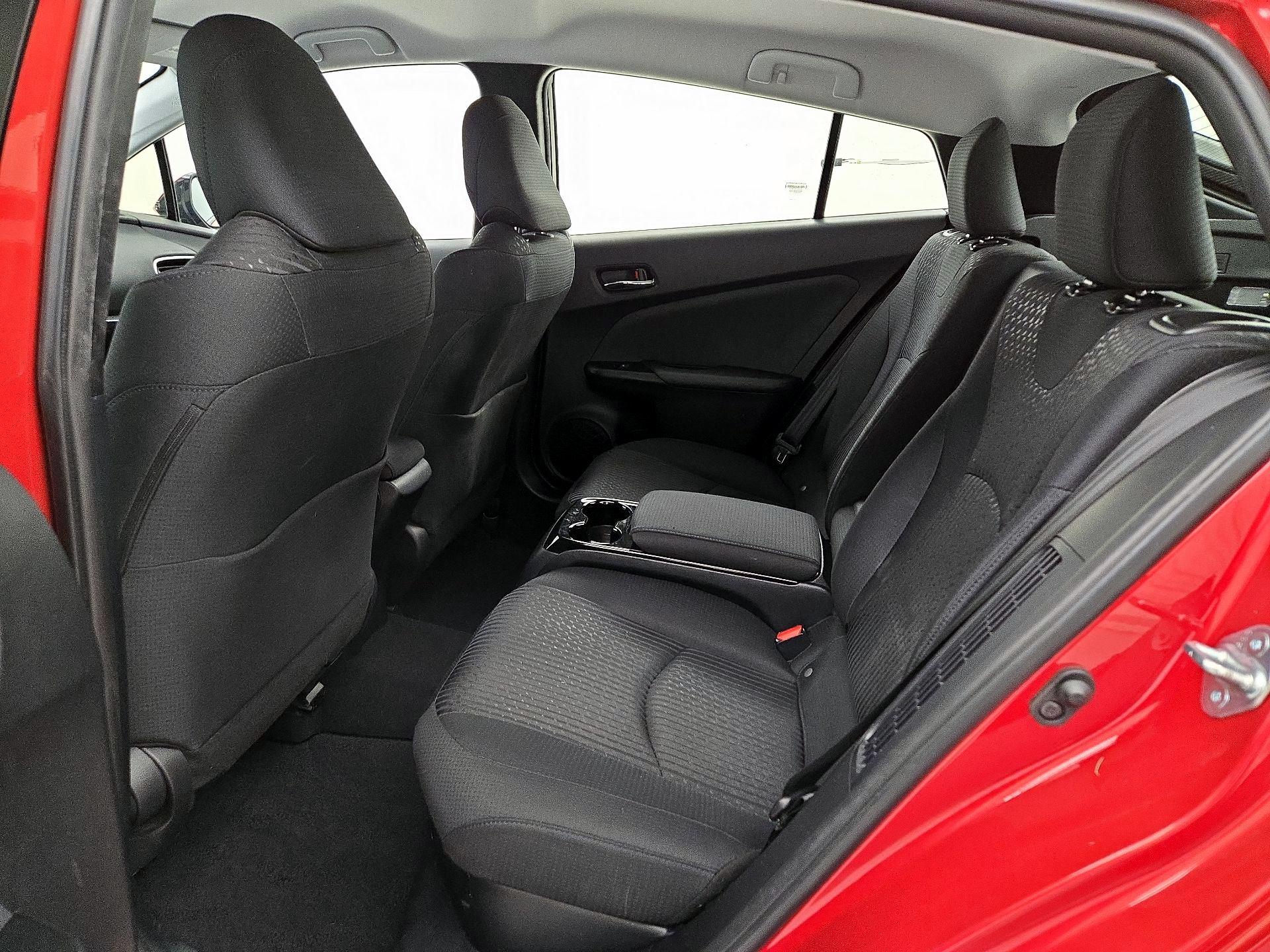 Thumbnail: 2017 Toyota Prius Prime - 20